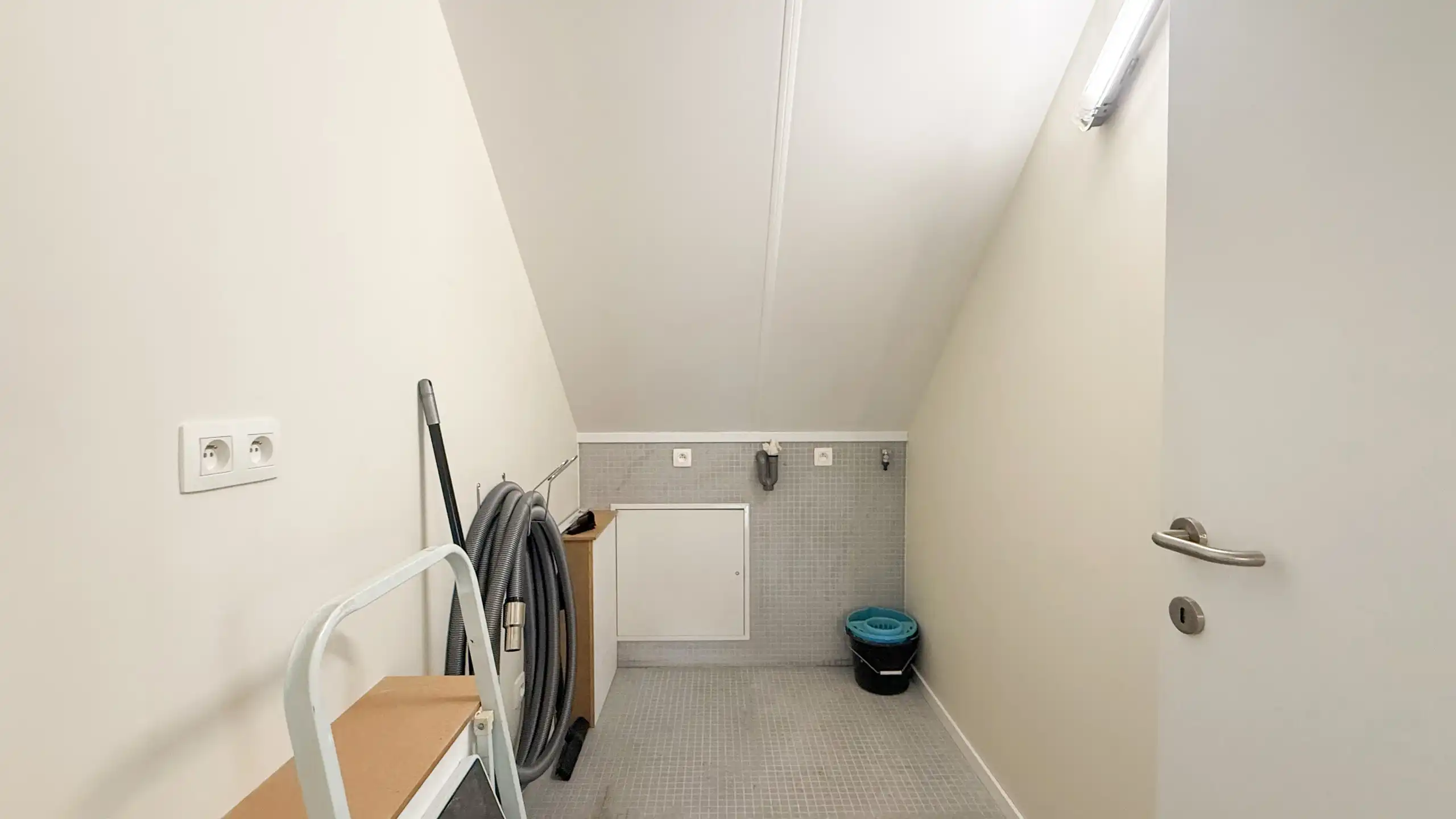 Multifunctionele woning met unieke benedenverdieping!  foto 28