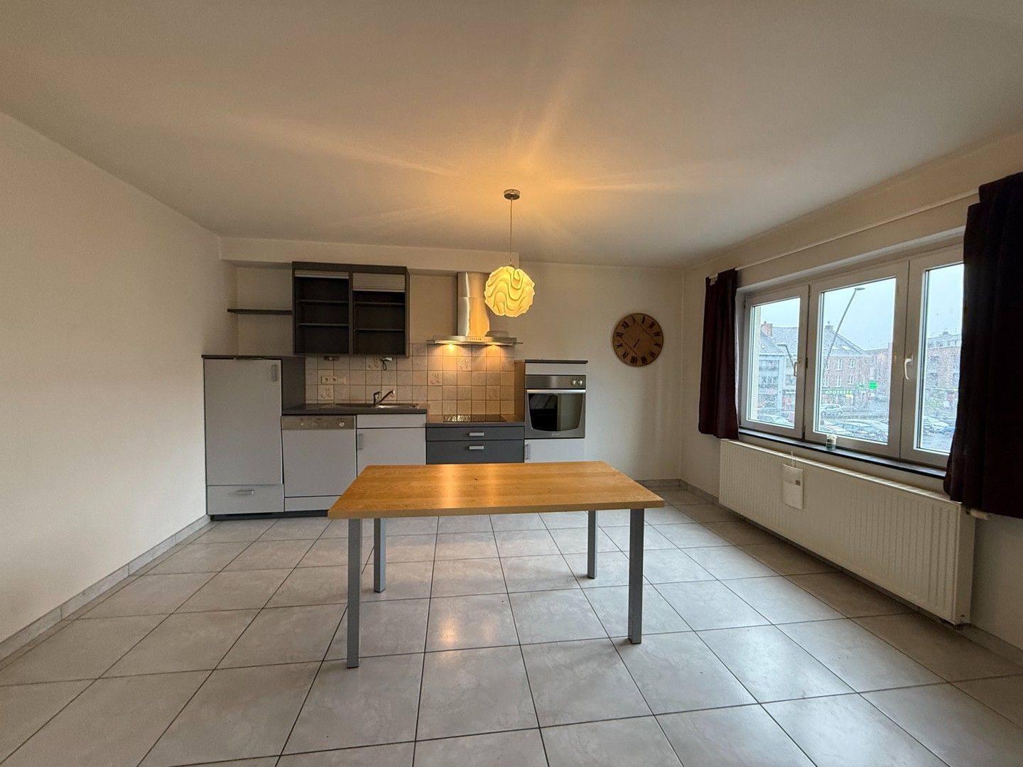 Instapklaar appartement met 1 slaapkamer pal in het centrum van Diepenbeek. foto 7