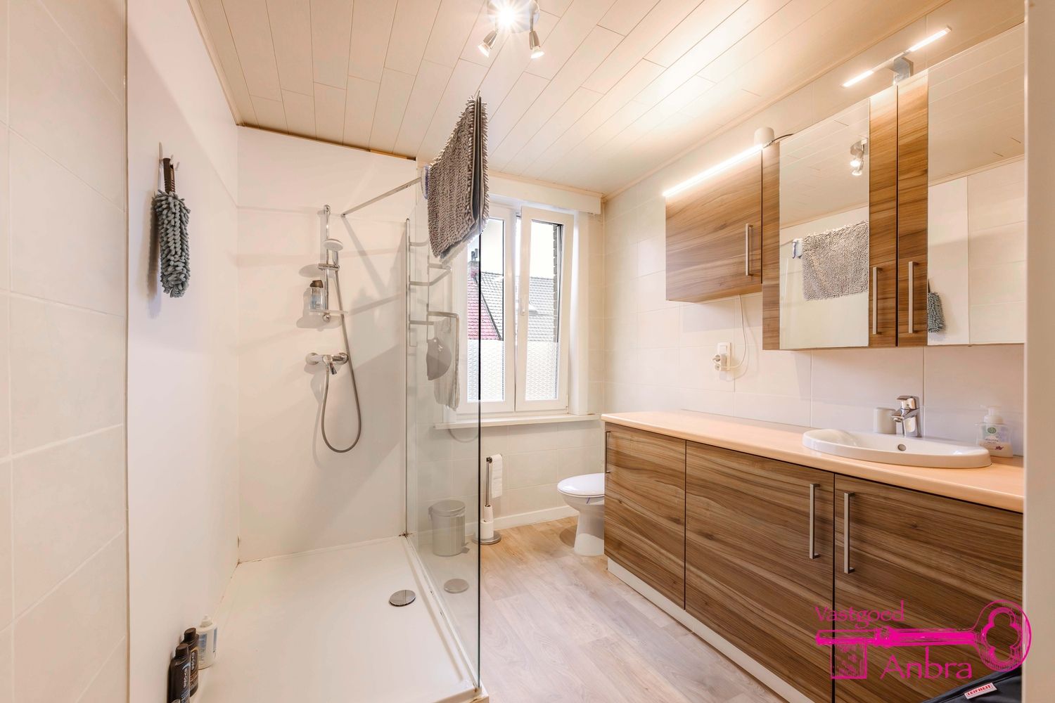 Huis te koop foto 16