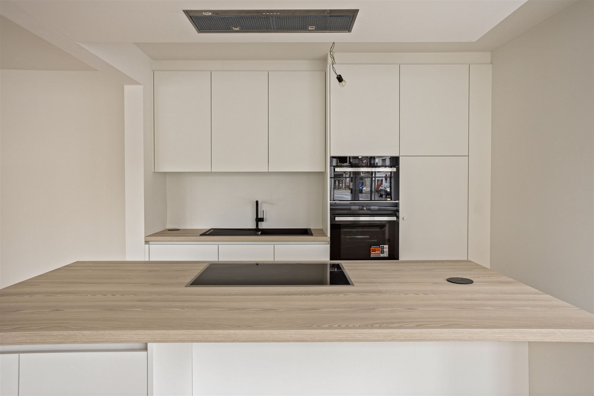Instapklaar gelijkvloers appartement met 2 slaapkamers. foto 4