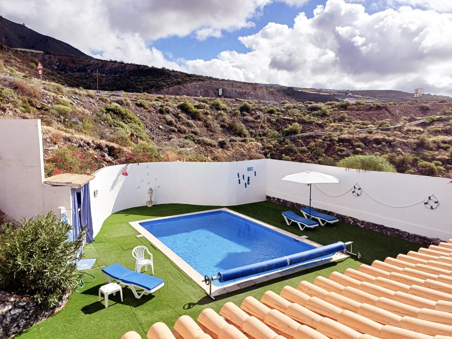 Prachtige villa in Piedra Hincada Guia de isora, Tenerife met adembenemend zeezicht! foto 3