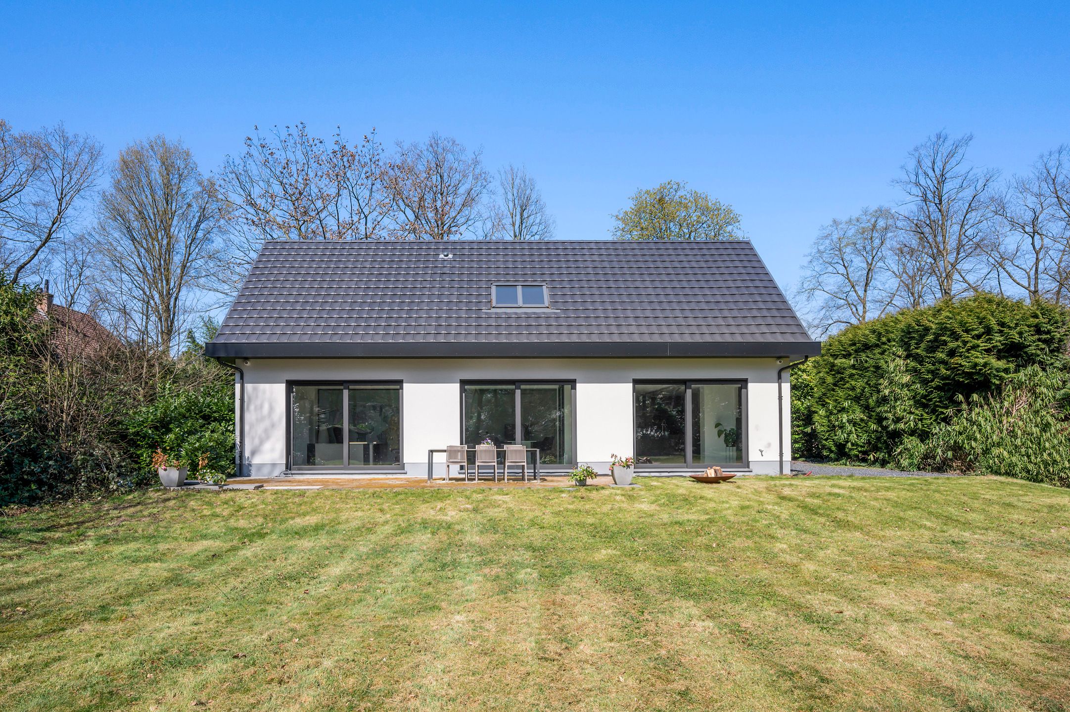 Woning + thuiskantoor/praktijkruimte foto 27