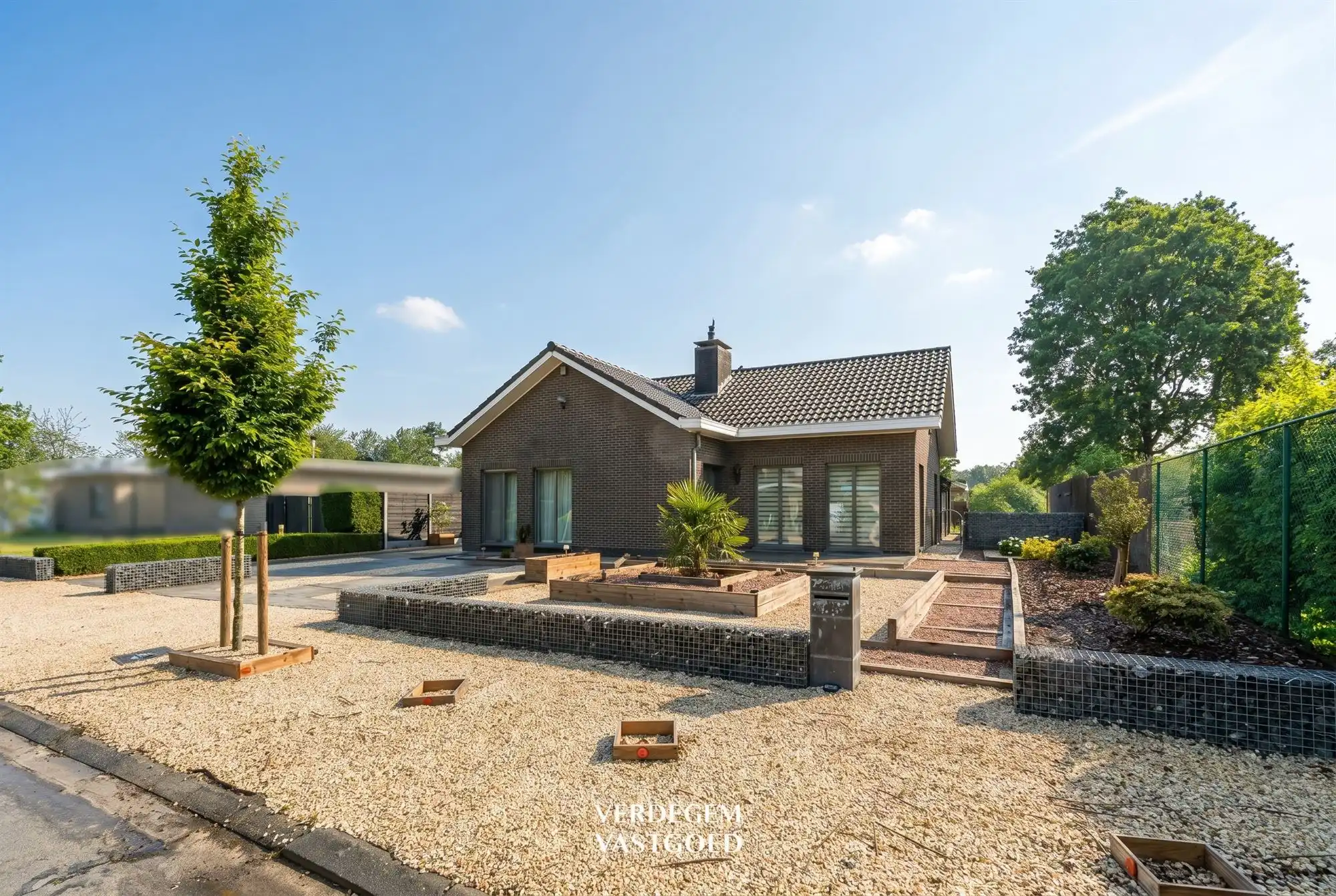Ruime woning op royaal perceel van 1.014m² met 3 slaapkamers en geniettuin foto {{pictureIndex}}
