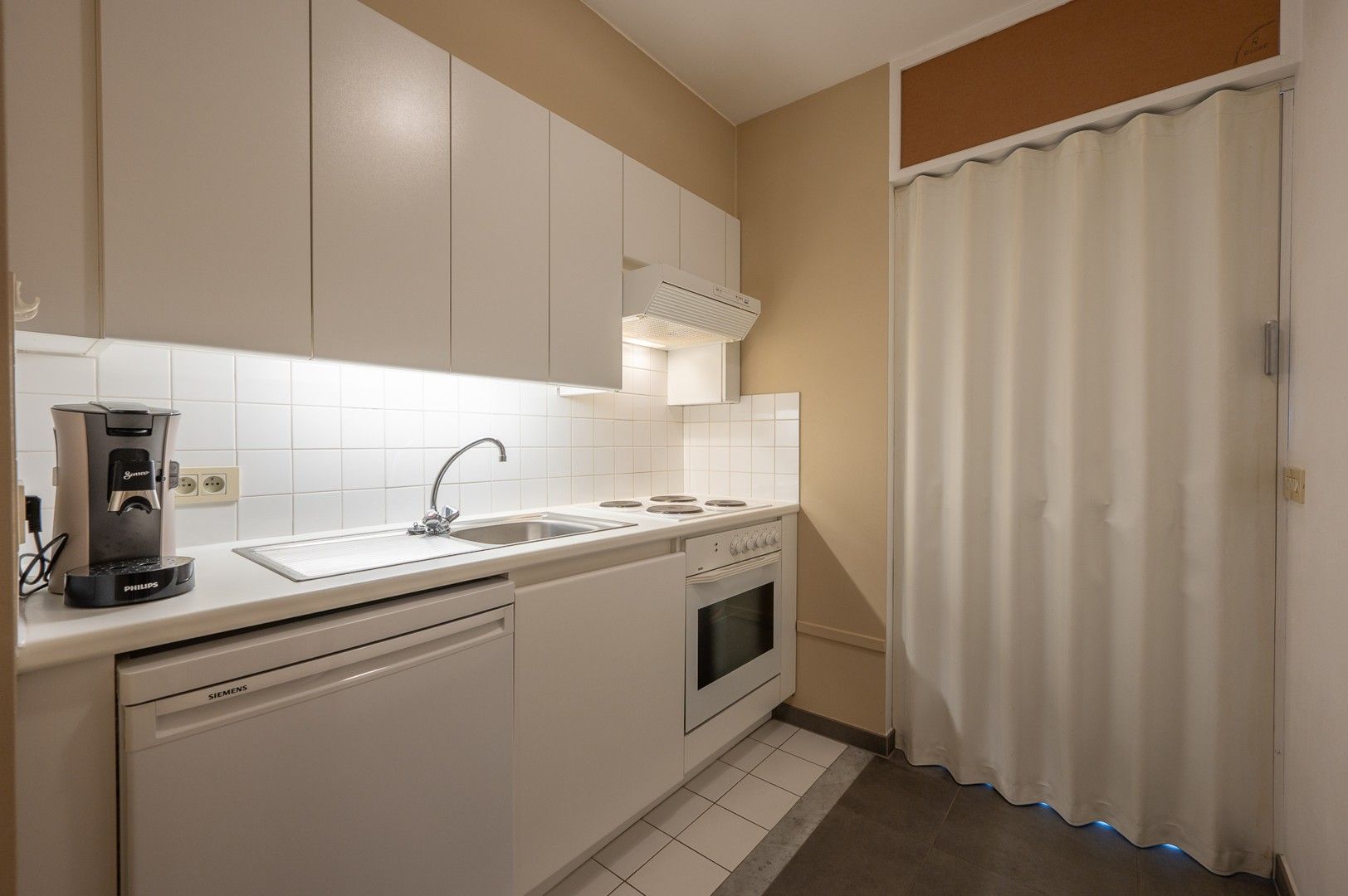 Lichtrijk appartement met frontaal zeezicht foto 7