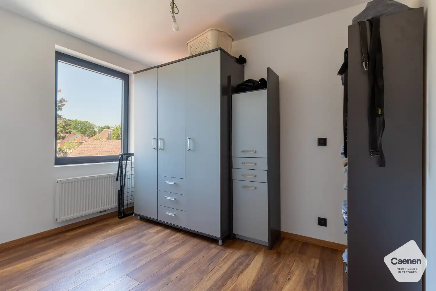 Volledig gerenoveerde woning in het hart van Assebroek met 3 mooie slaapkamers en prachtige tuin foto 12