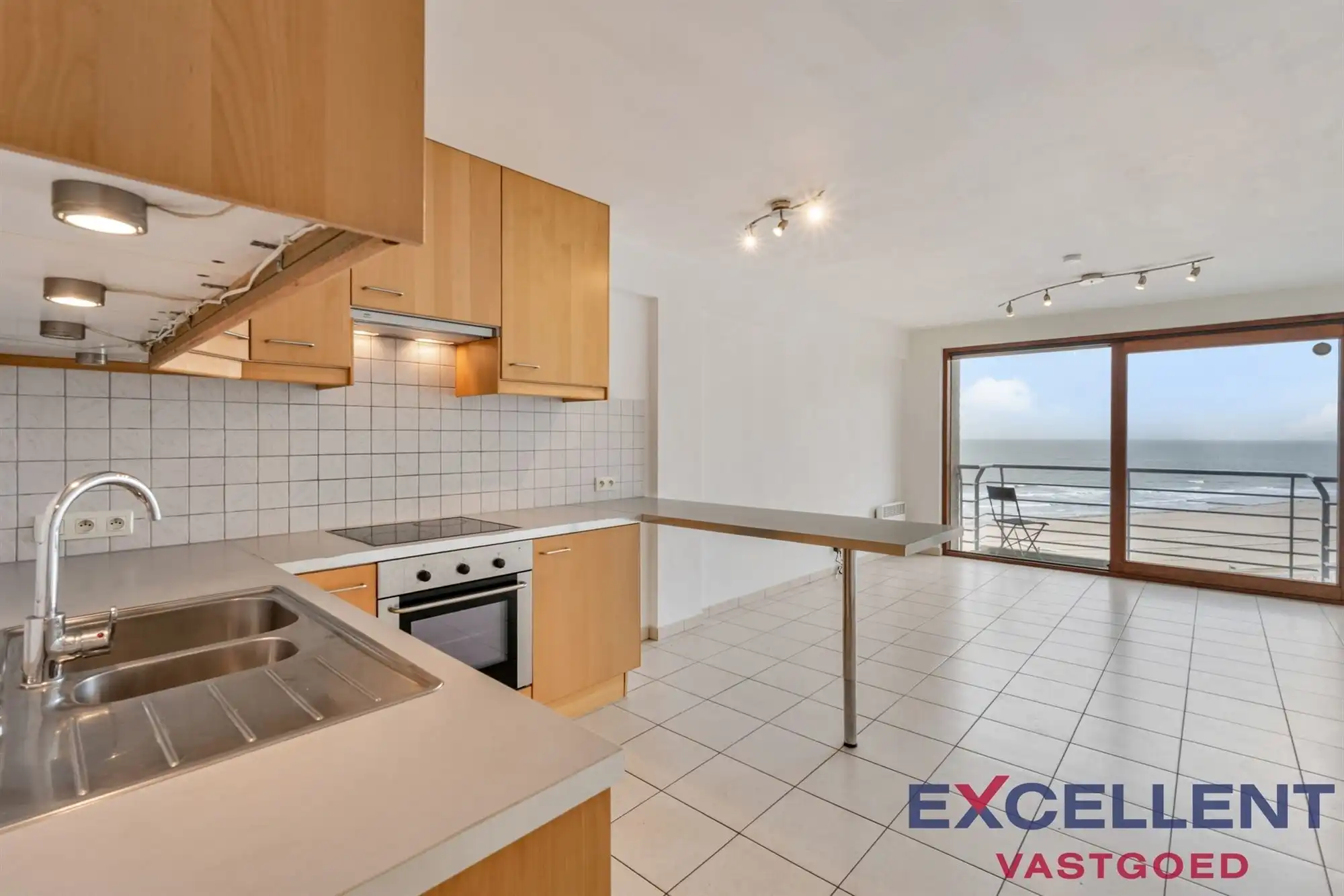Recent appartement met zeezicht te Oostende foto 2