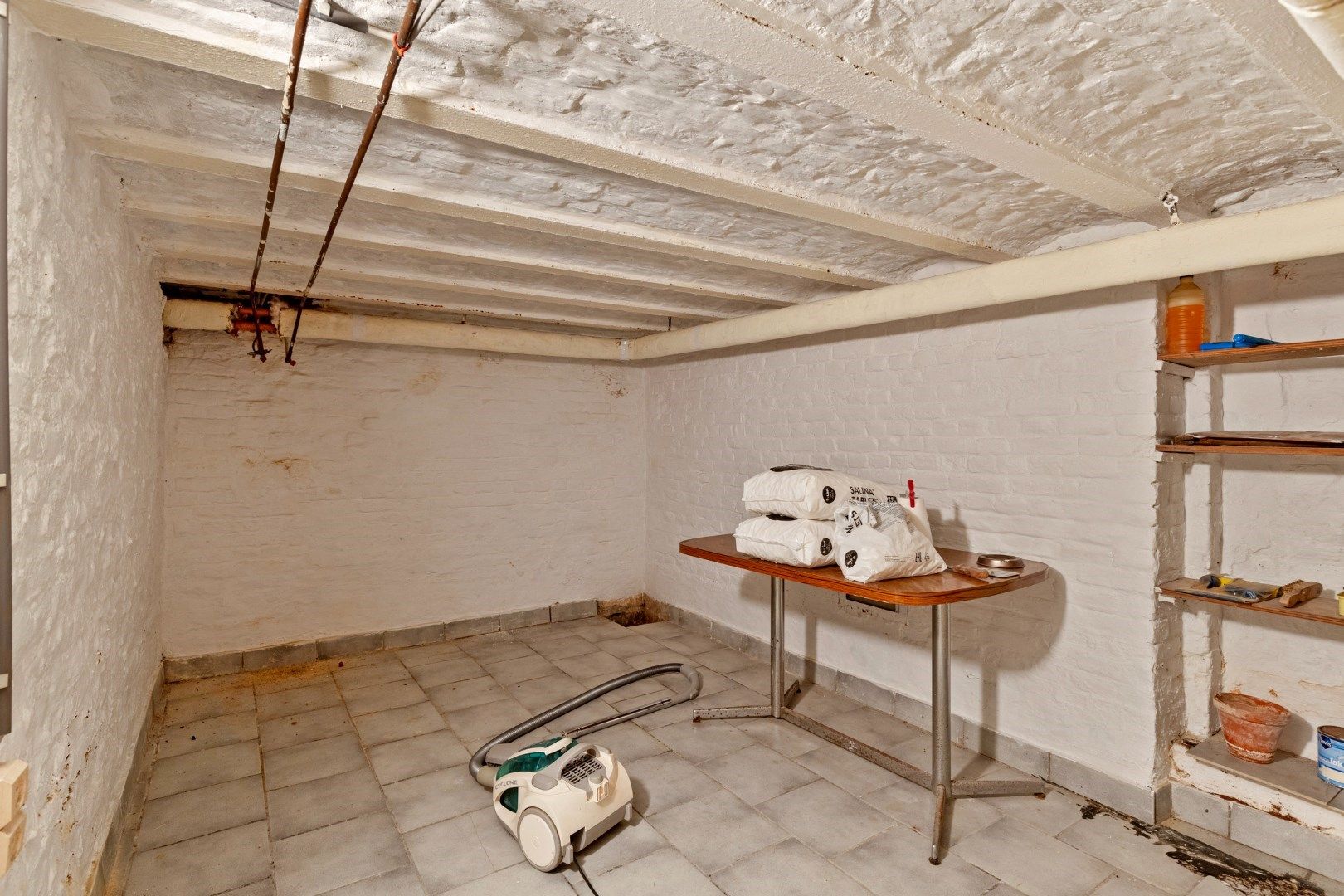 Rijwoning in het centrum van Hoegaarden foto 24