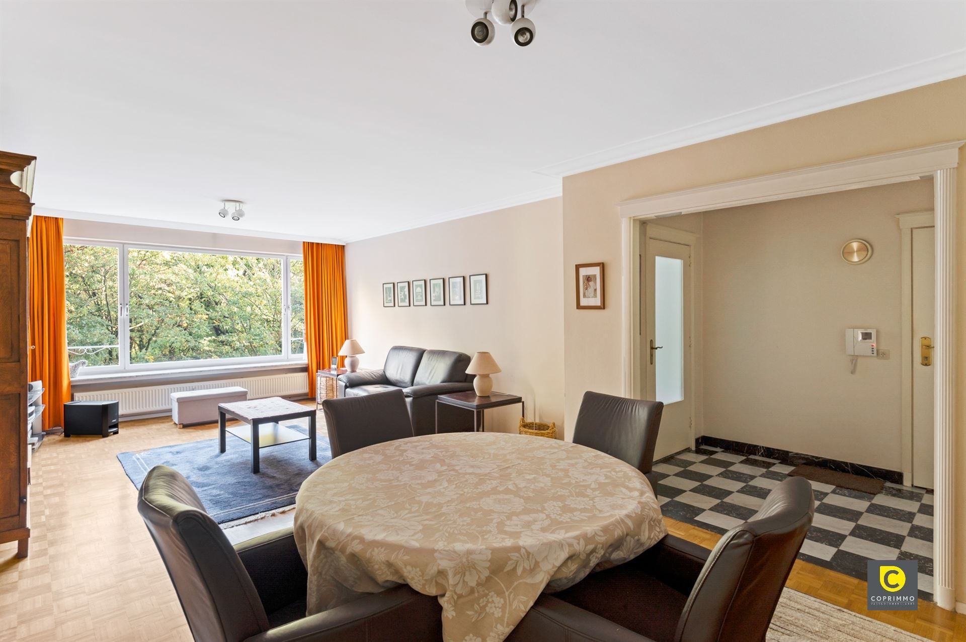 Op te frissen 3 slpk hoek-app met terras! foto {{pictureIndex}}