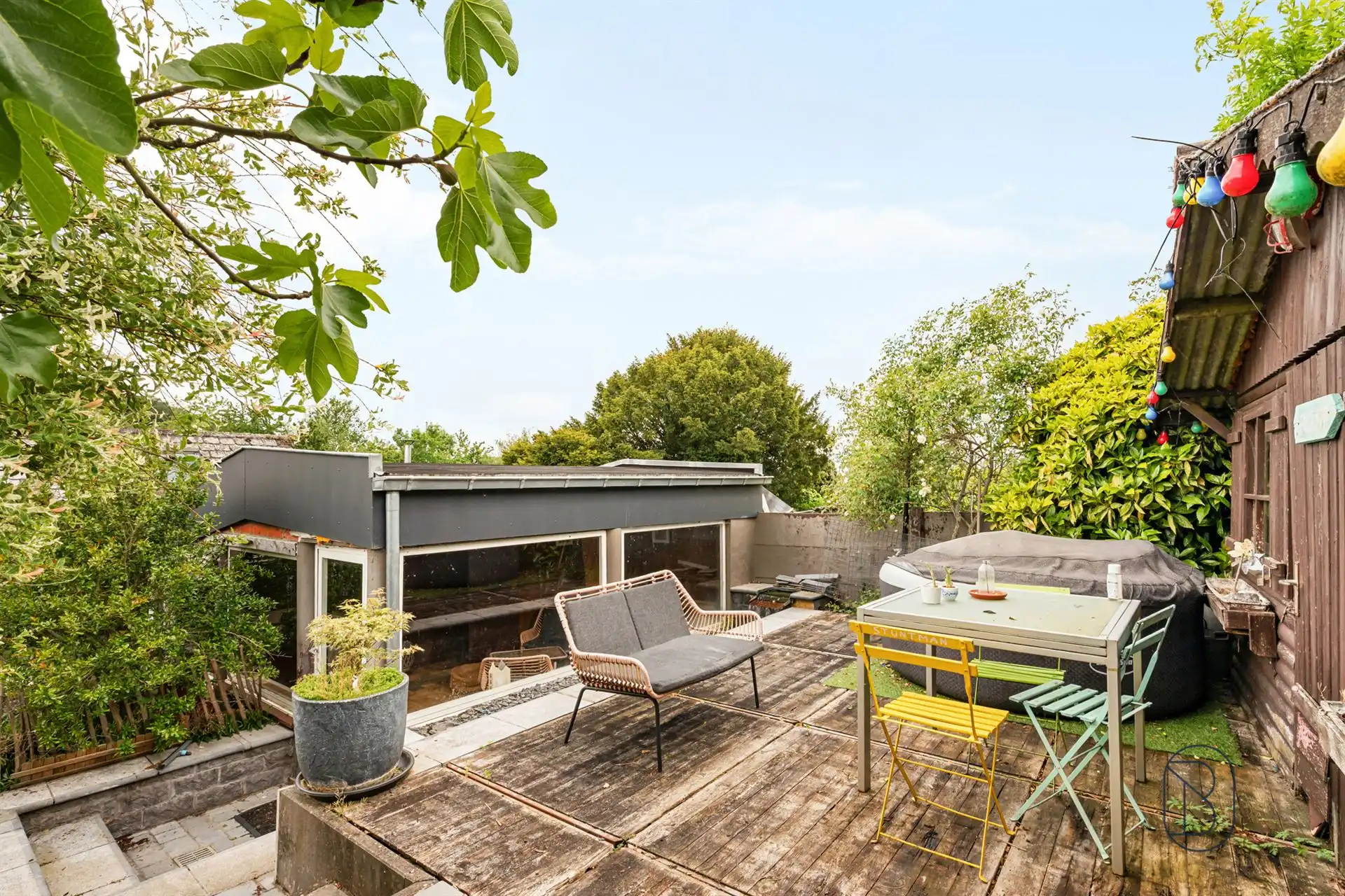 Bel-etagewoning met 3 slpk, garage en tuin in Vloesberg foto 21
