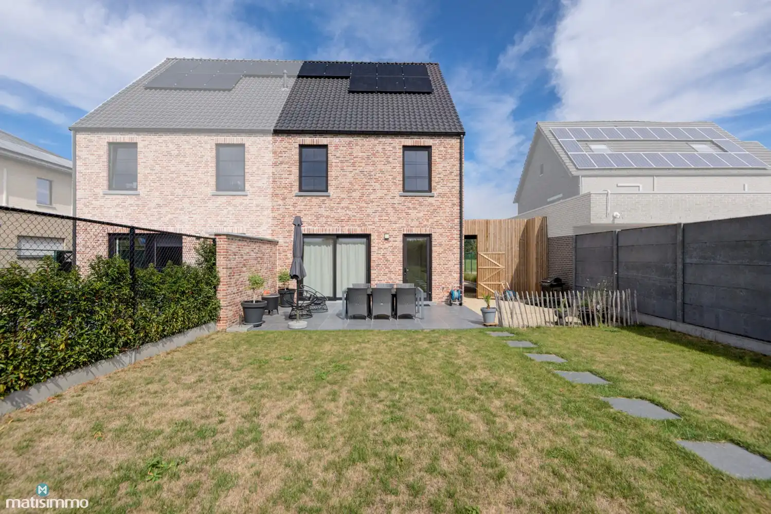 RUIME NIEUWBOUWWONING MET 4 SLAAPKAMERS EN RUIME TUIN TE MARTENSLINDE (BILZEN) foto 22