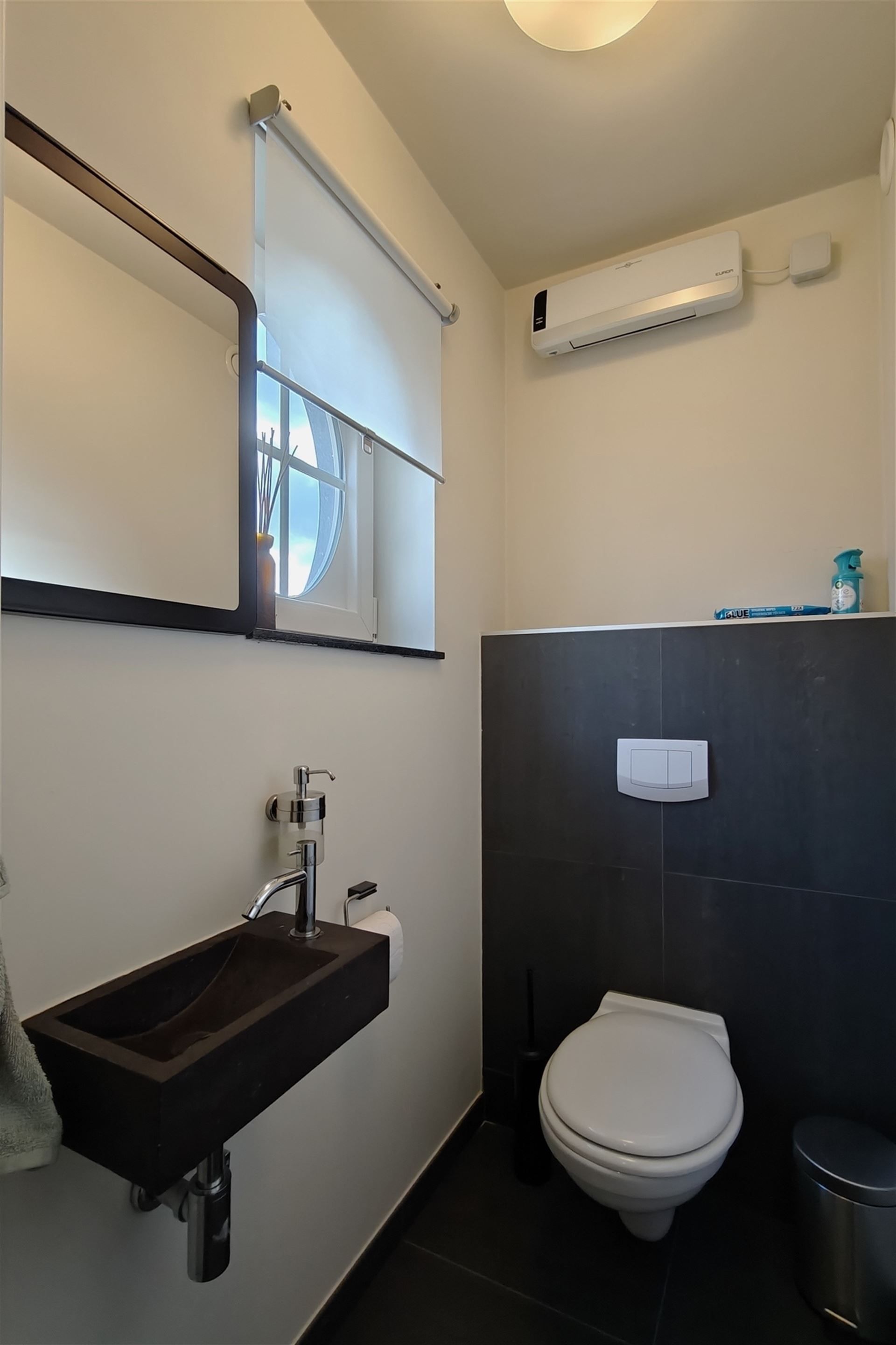 Ruime duplex (197m²) in een residentiële woonwijk te Munsterbilzen foto 13