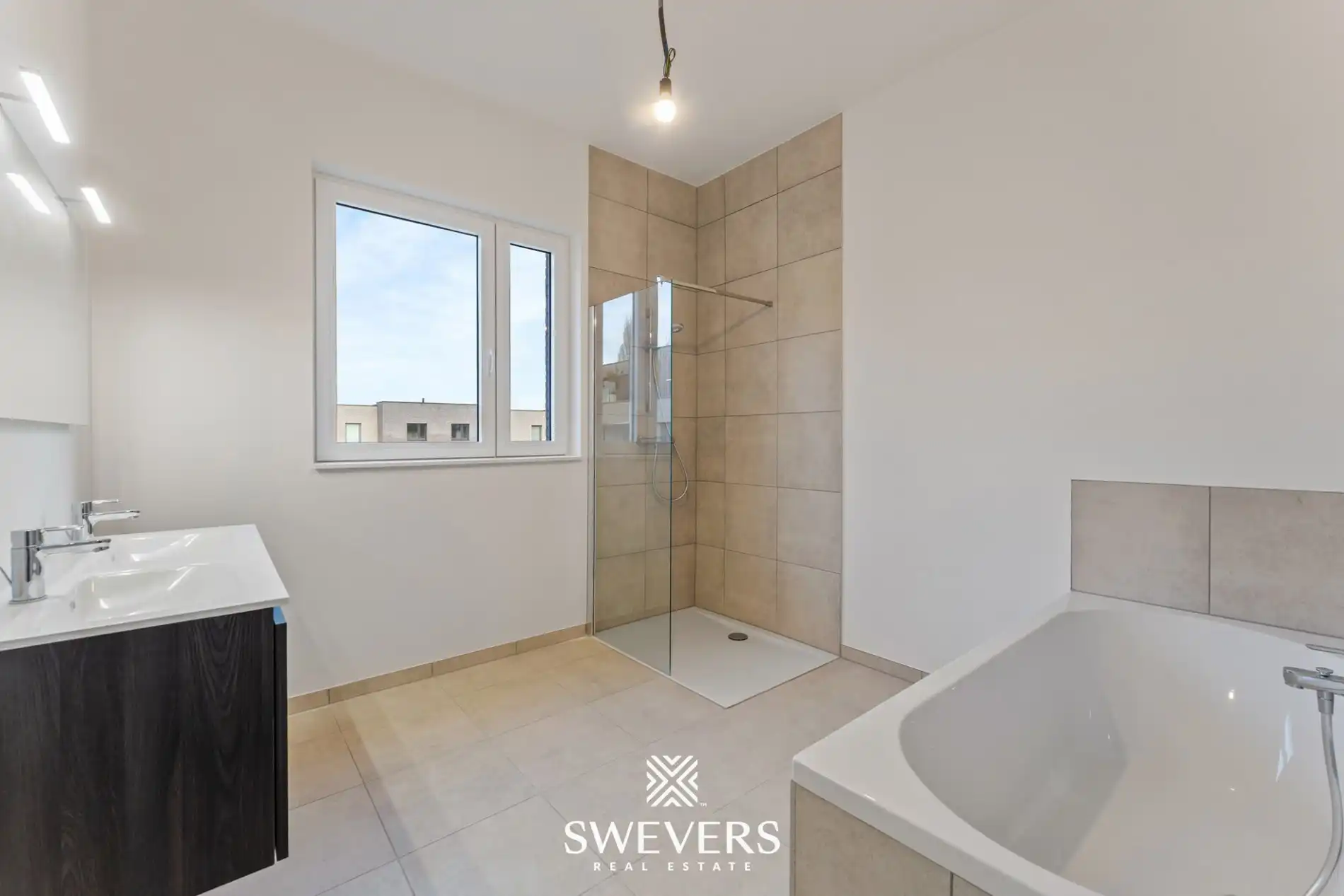 Moderne & Energiezuinige Rijwoning met Zonnige Tuin   foto 10