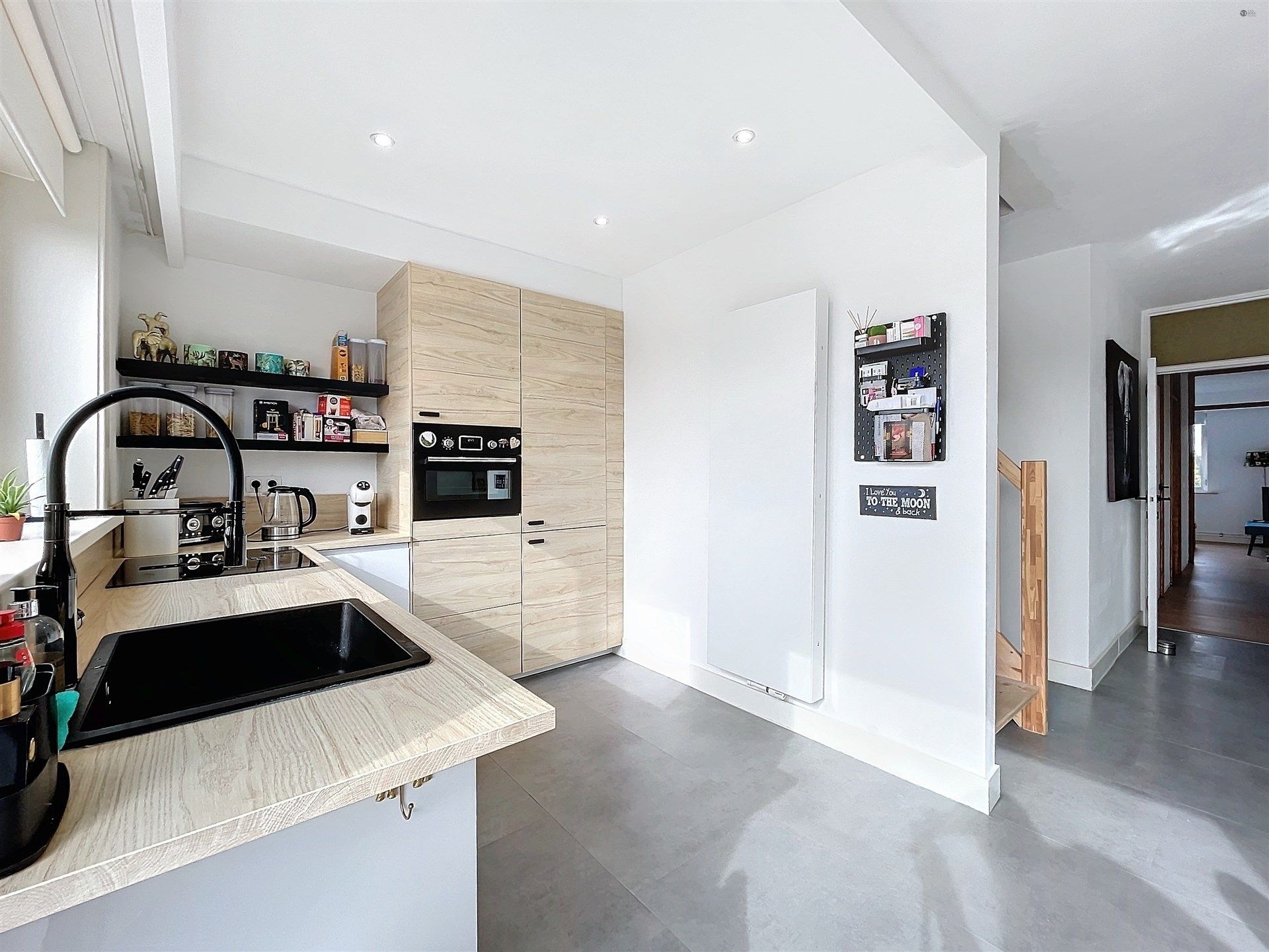 Duplexappartement met 3 slaapkamers, terras en fantastisch uitzicht in Kruibeke. foto 6