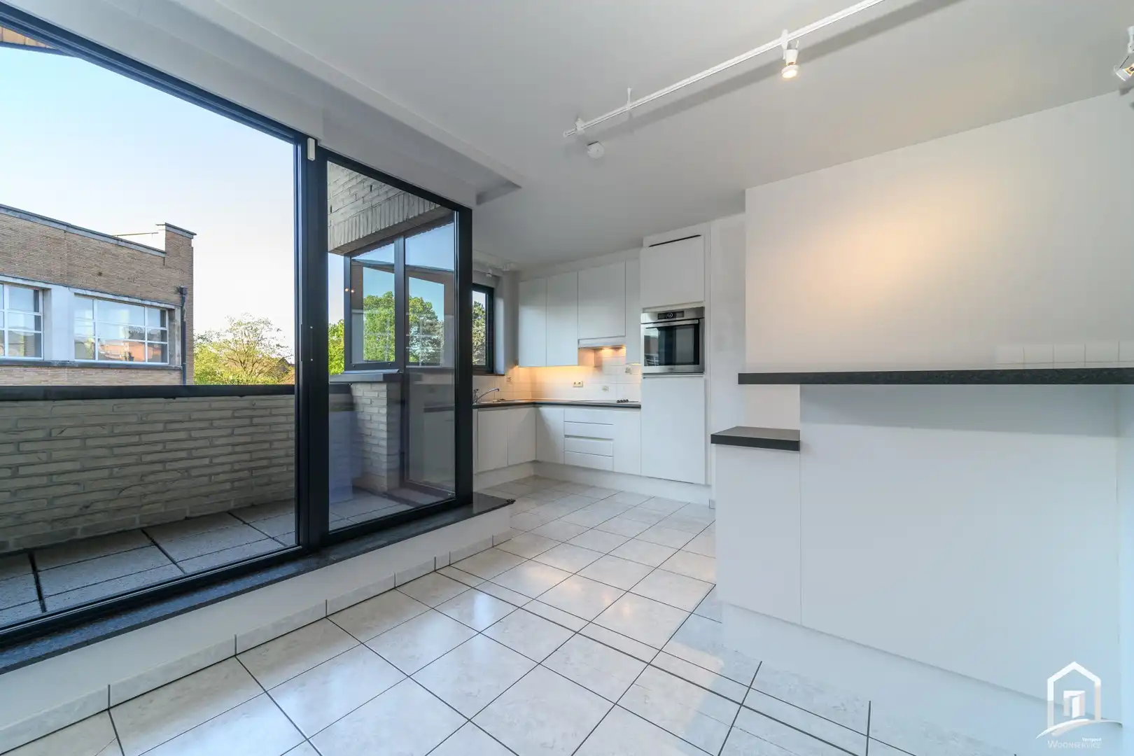 Gezellig en ruim duplex-appartement in centrum Aalst foto 3