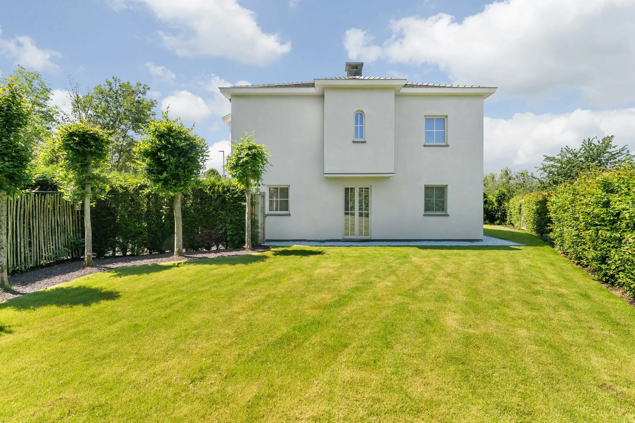 Mooie villa met achterliggende weide te Membruggen foto 14