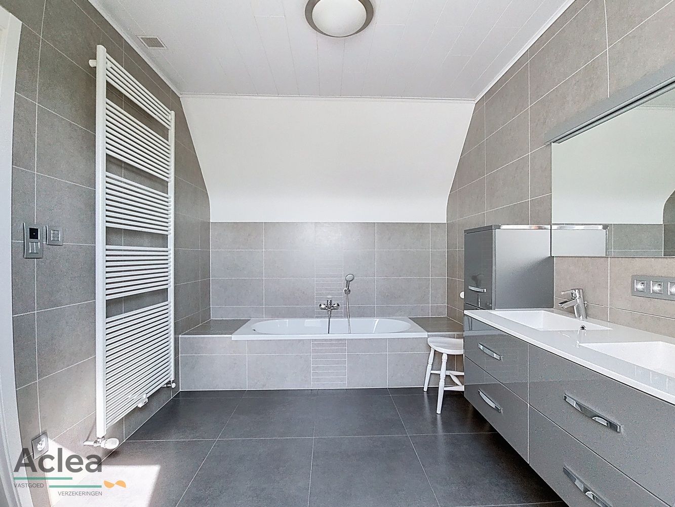 uitzonderlijk ruime landelijk gelegen woning foto 34