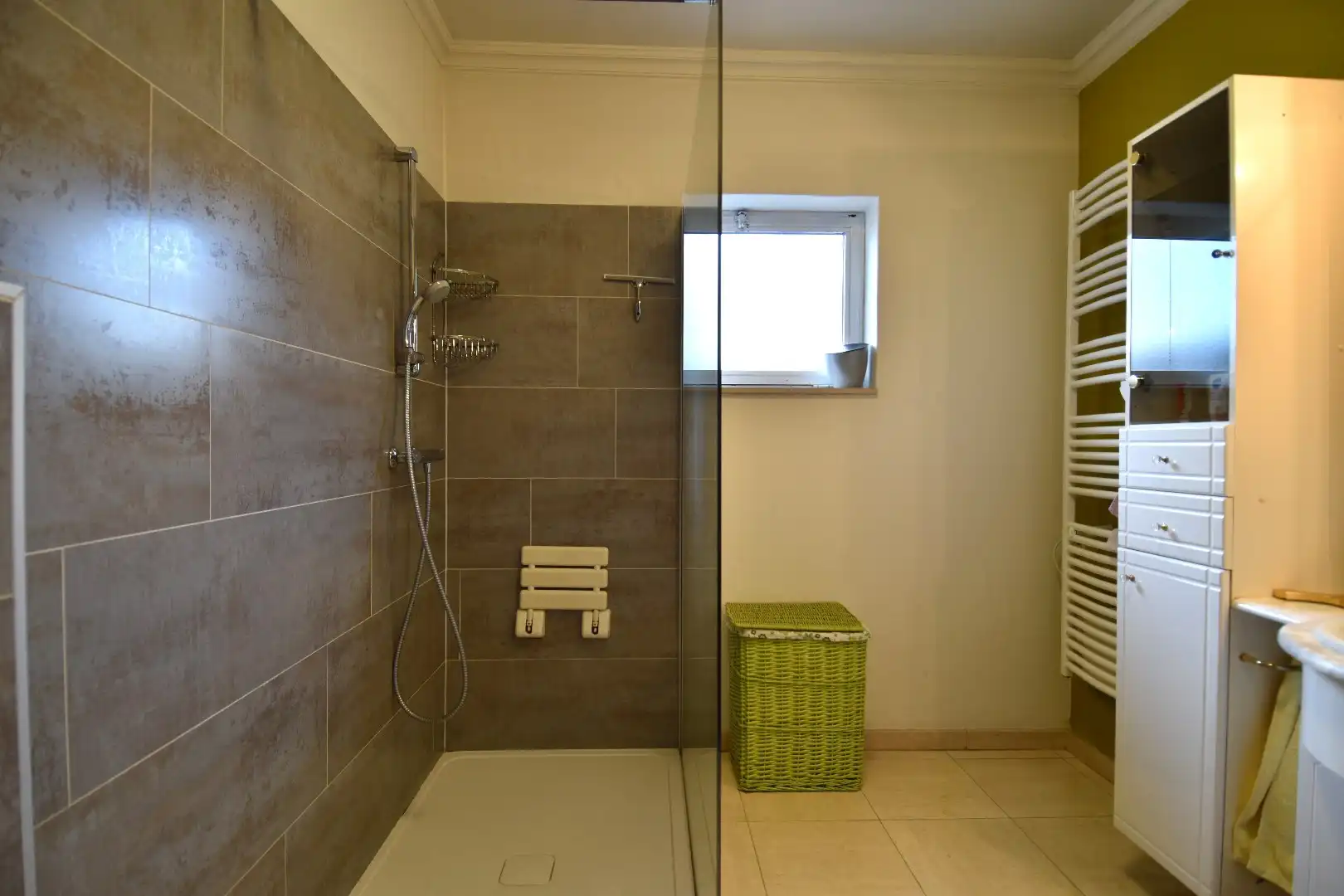 Villa met 3 slaapkamers (mogelijkheid tot meer!) te koop op 1922 m² grond nabij het centrum van Gullegem foto 10