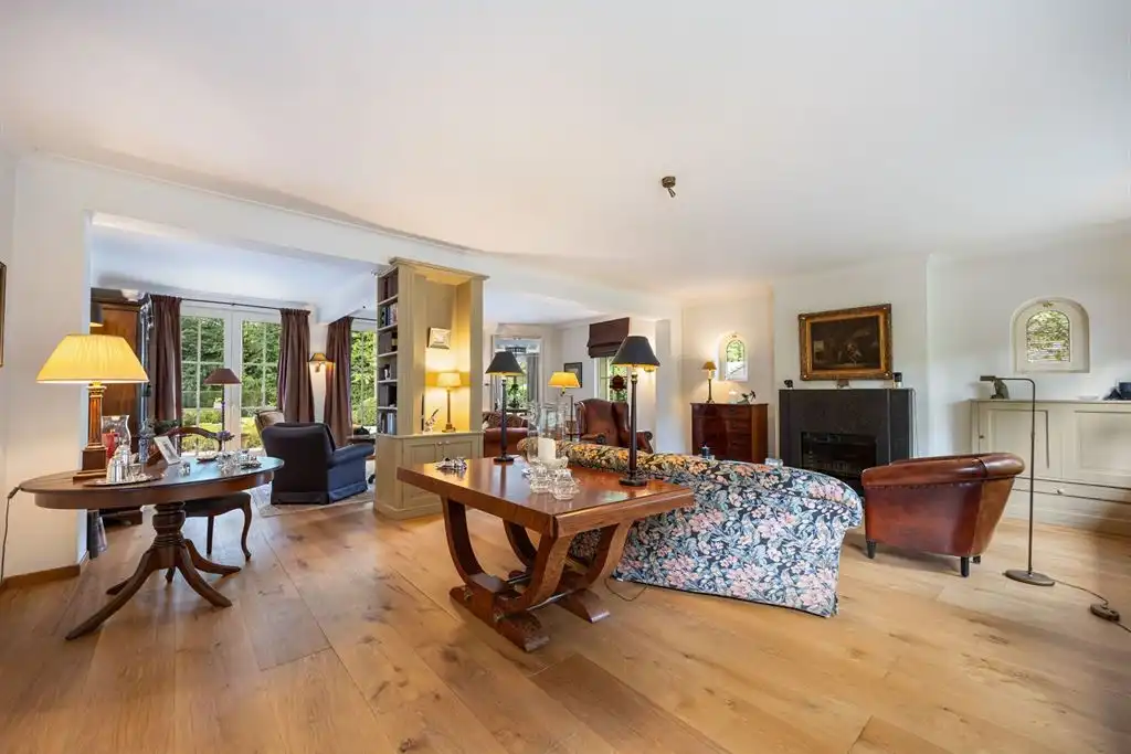 Een villa op een van de mooiste locaties van s-Gravenwezel foto 3