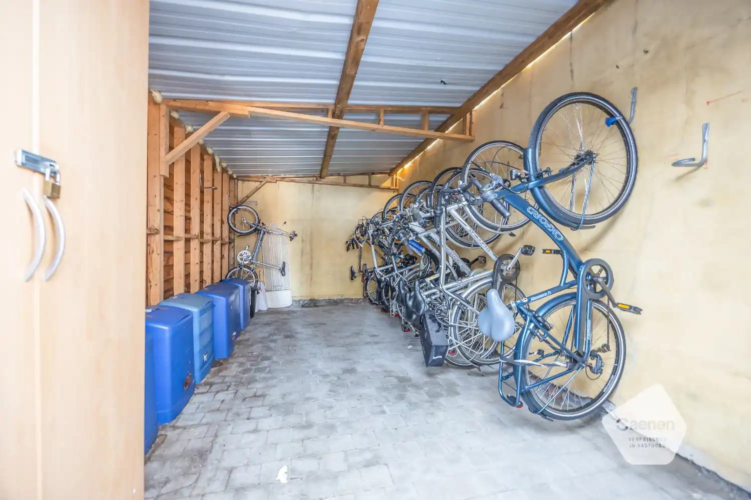 Instapklaar recent duplex appartement vlakbij centrum Bredene Duinen foto 15