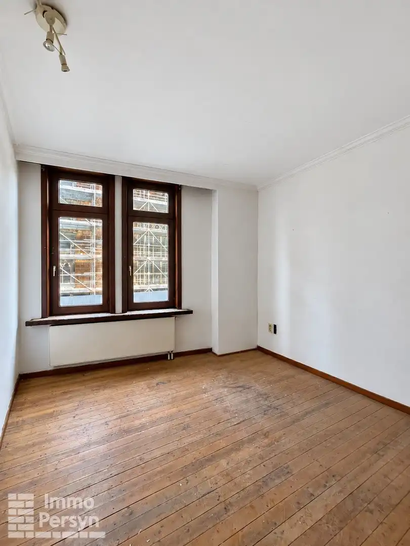 Handelspand (800m²!) + woonst (220m²) + Buitenruimte (600m2) foto 23