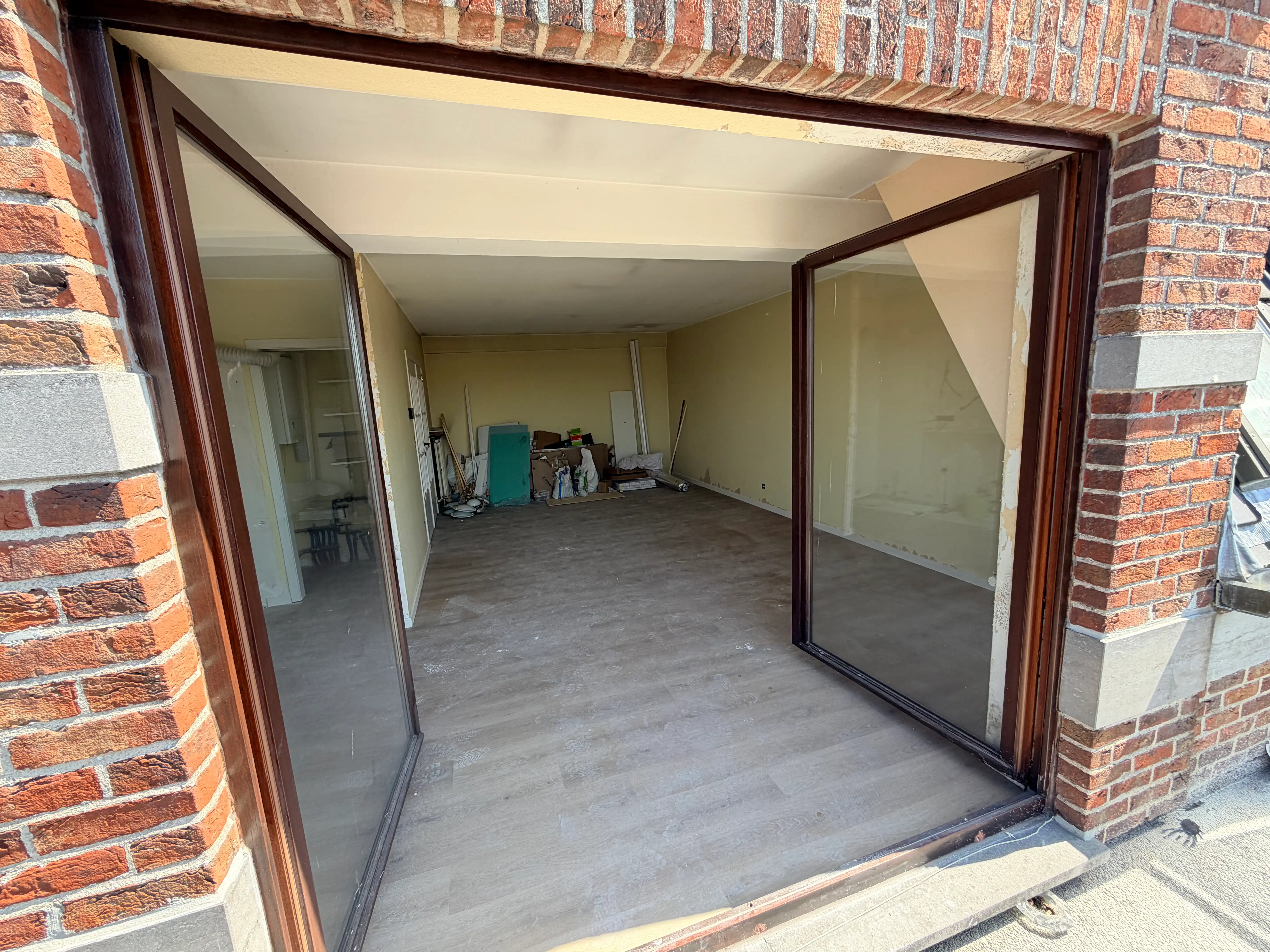 --- NIEUW --- Mooi gerenoveerd appartement (87m²) met 2 slaapkamers. foto 5