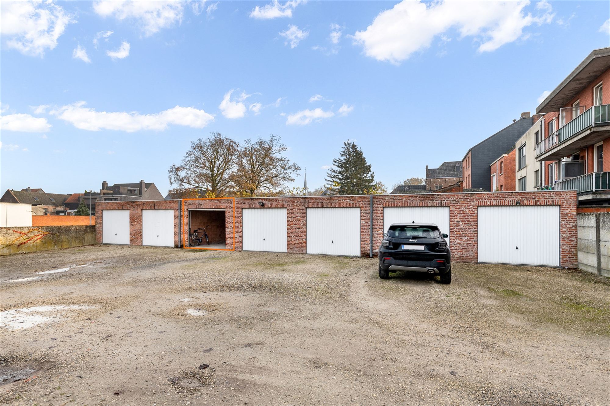 PERFECT ONDERHOUDEN 2 SLAAPKAMER APPARTEMENT MET GARAGE UITERST GUNSTIG GELEGEN IN HET CENTRUM VAN HERENTALS foto 15