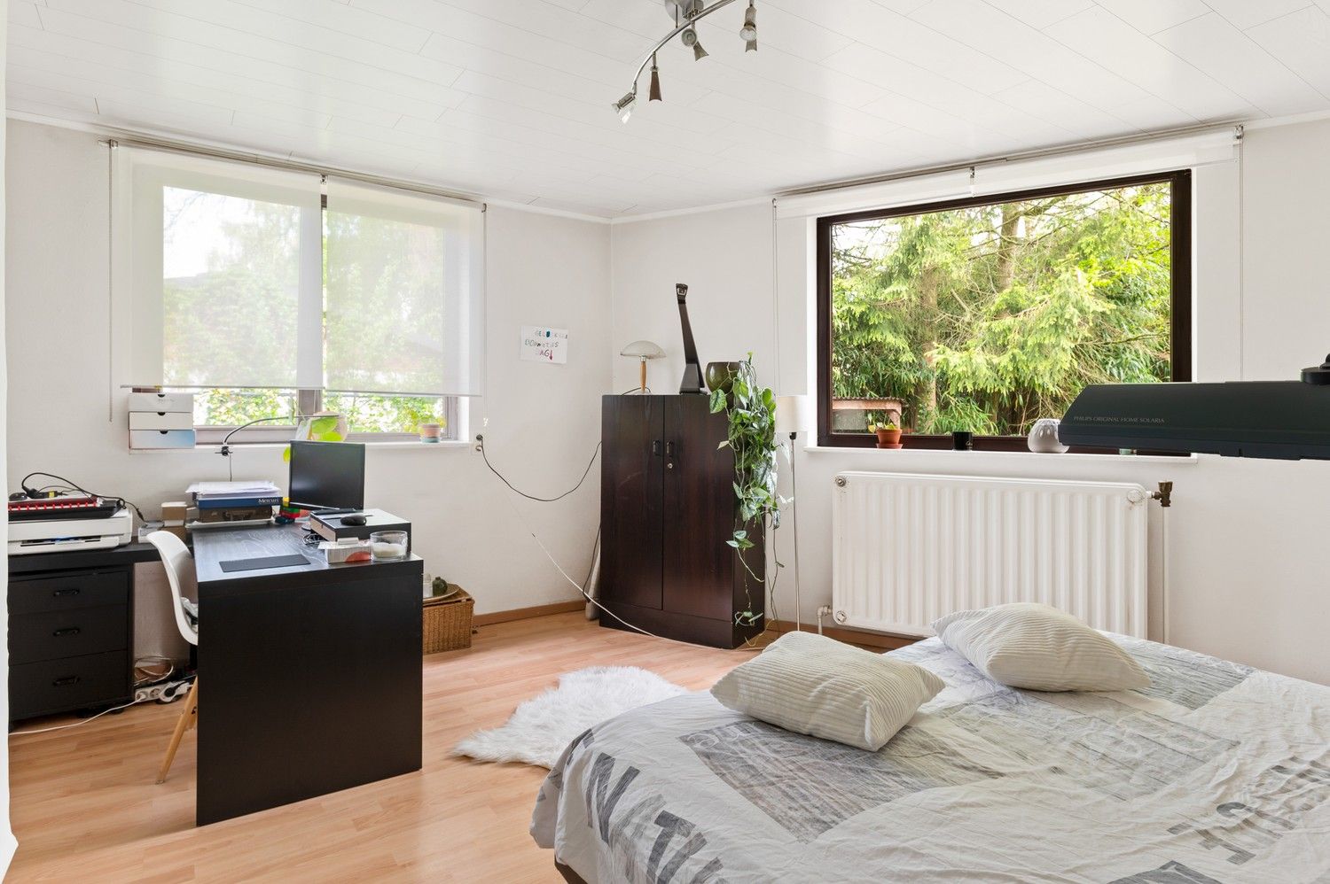 Charmante laagbouw met 4 slaapkamers en grote tuin in Schoten! foto 19