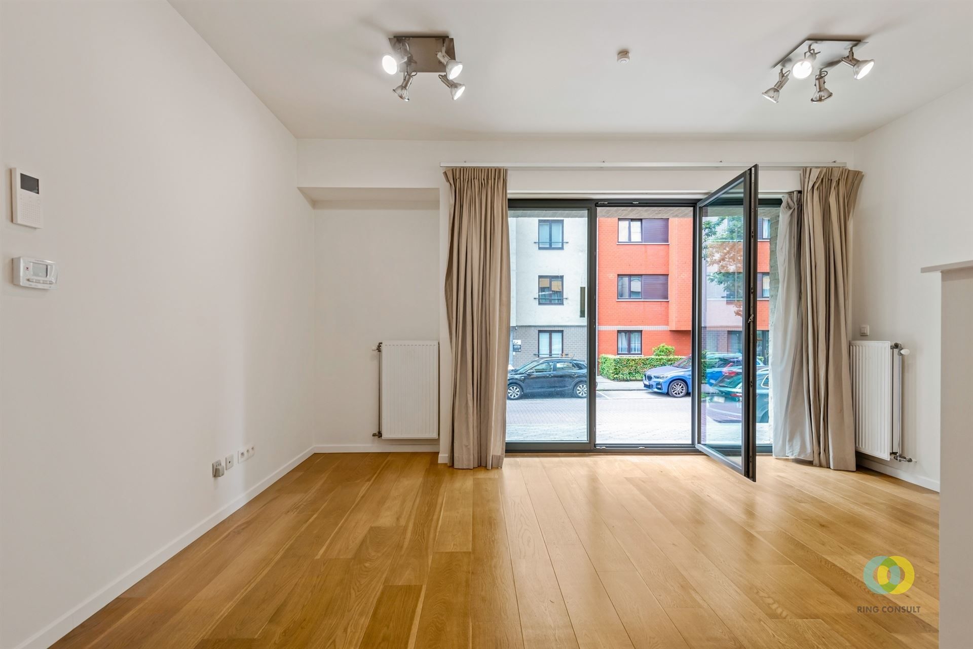 Instapklaar gelijkvloers appartement  foto 2