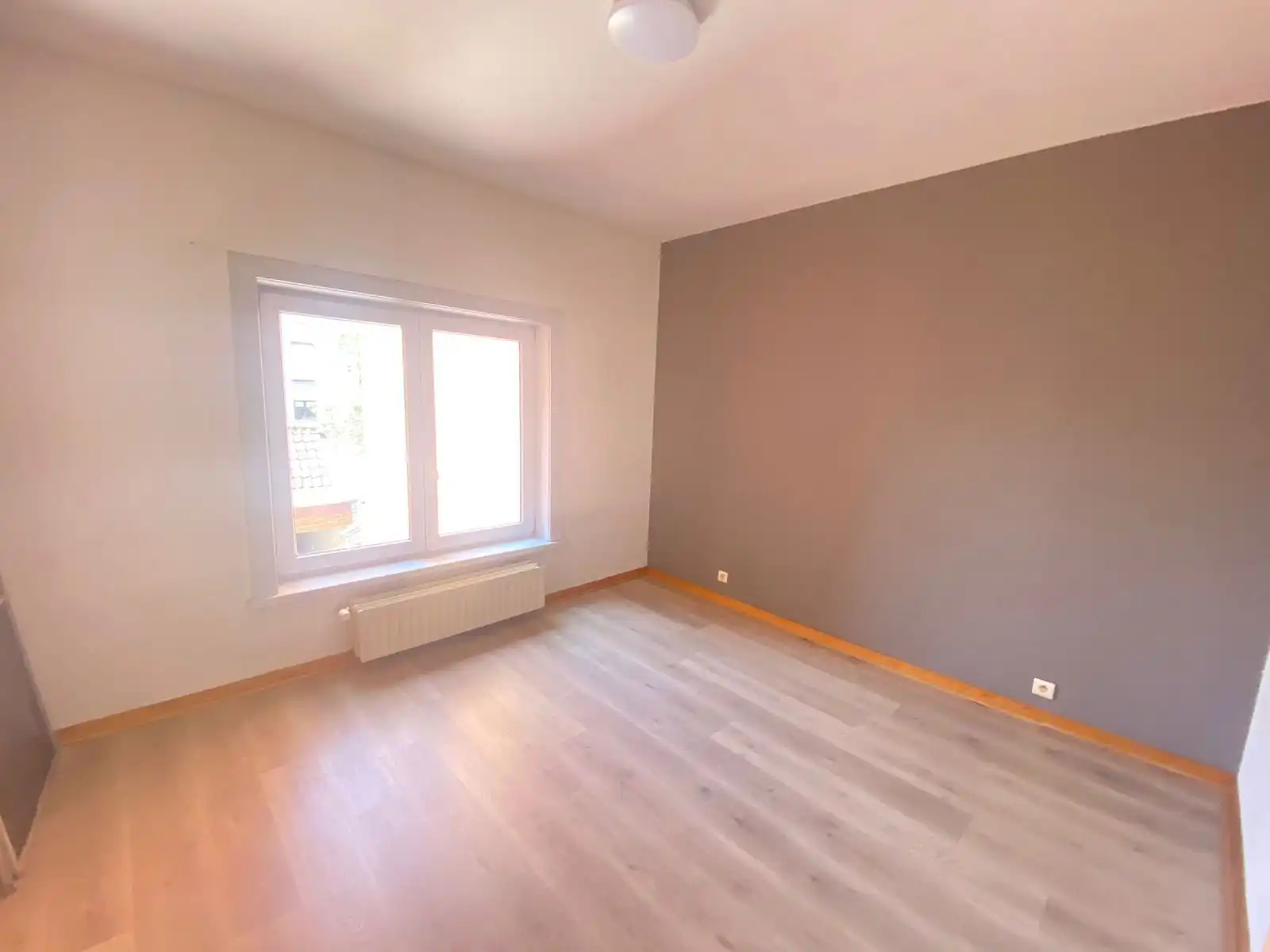 OPBRENGSTEIGENDOM IN IZEGEM (3 APPARTEMENTEN)  foto 14