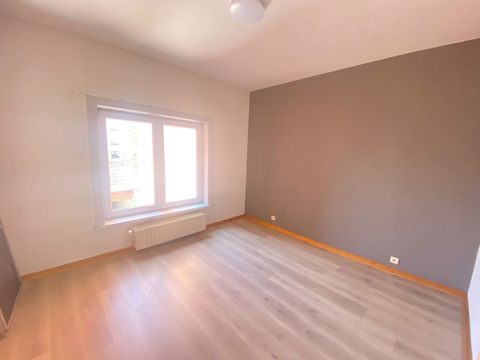 OPBRENGSTEIGENDOM IN IZEGEM (3 APPARTEMENTEN)  foto 14