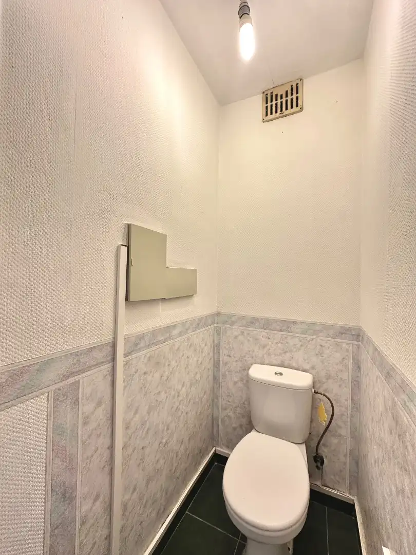 Ruim en praktisch ingedeeld appartement, onmiddellijk beschikbaar gelegen te Tongeren - Borgloon foto 7
