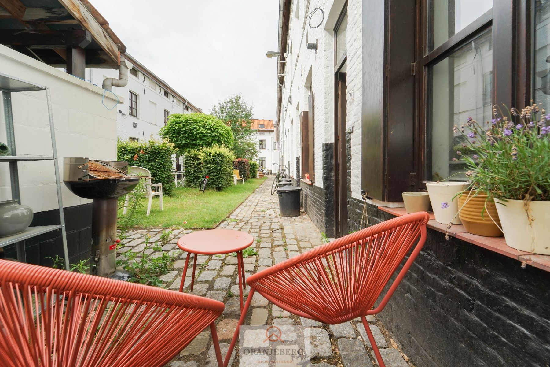Charmante gerenoveerde woning met terras op topligging! foto 26
