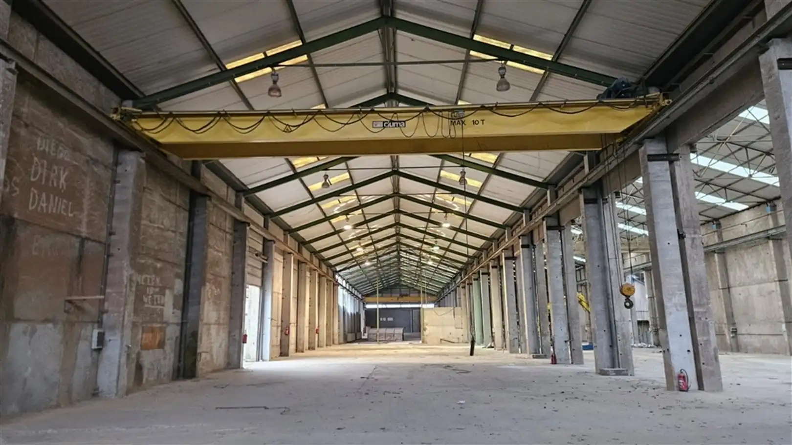 Te huur veelzijdig bedrijfsgebouw te Aalter foto 11