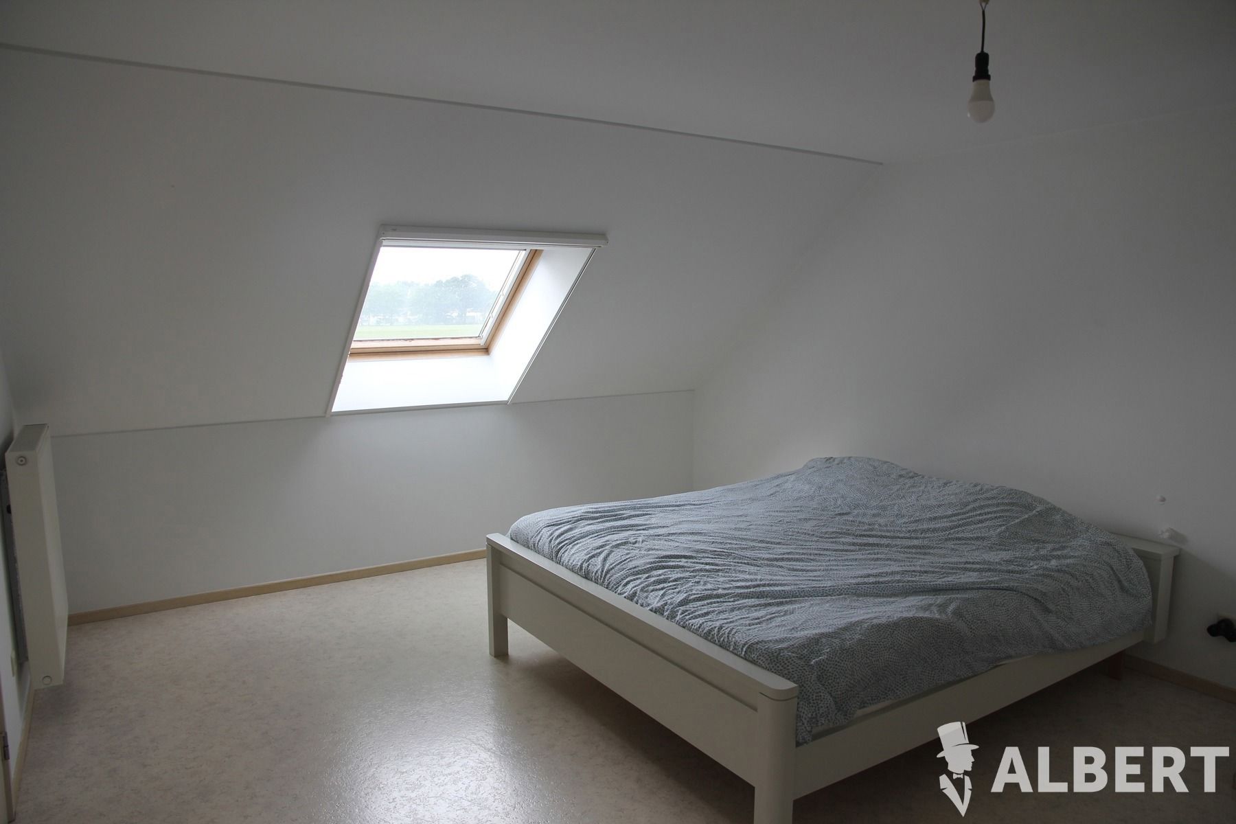 Energiezuinige half open woning in rustige omgeving foto 15