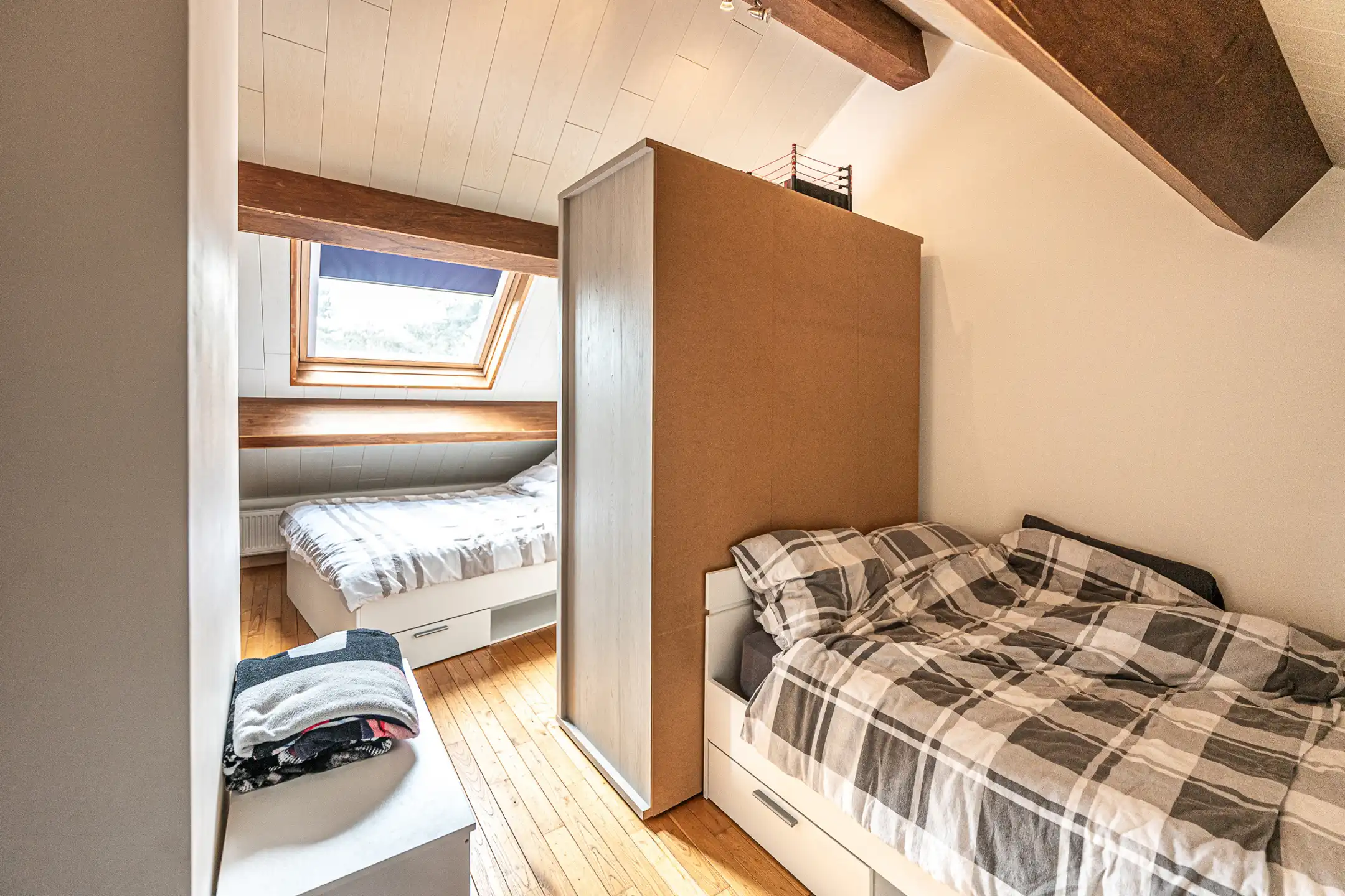 Instapklare woning met 3 slpk, terras en tuintje foto 18