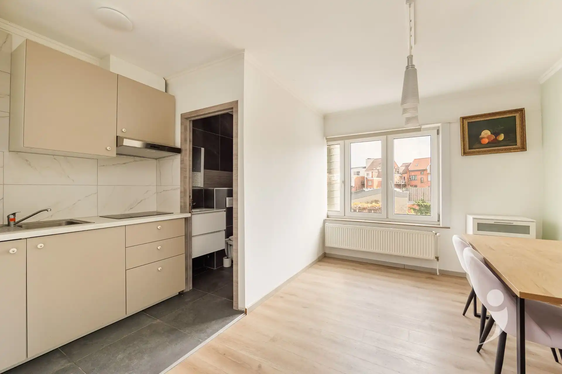 Zeer ruime woning aan de Becker-Remyplein! foto 15