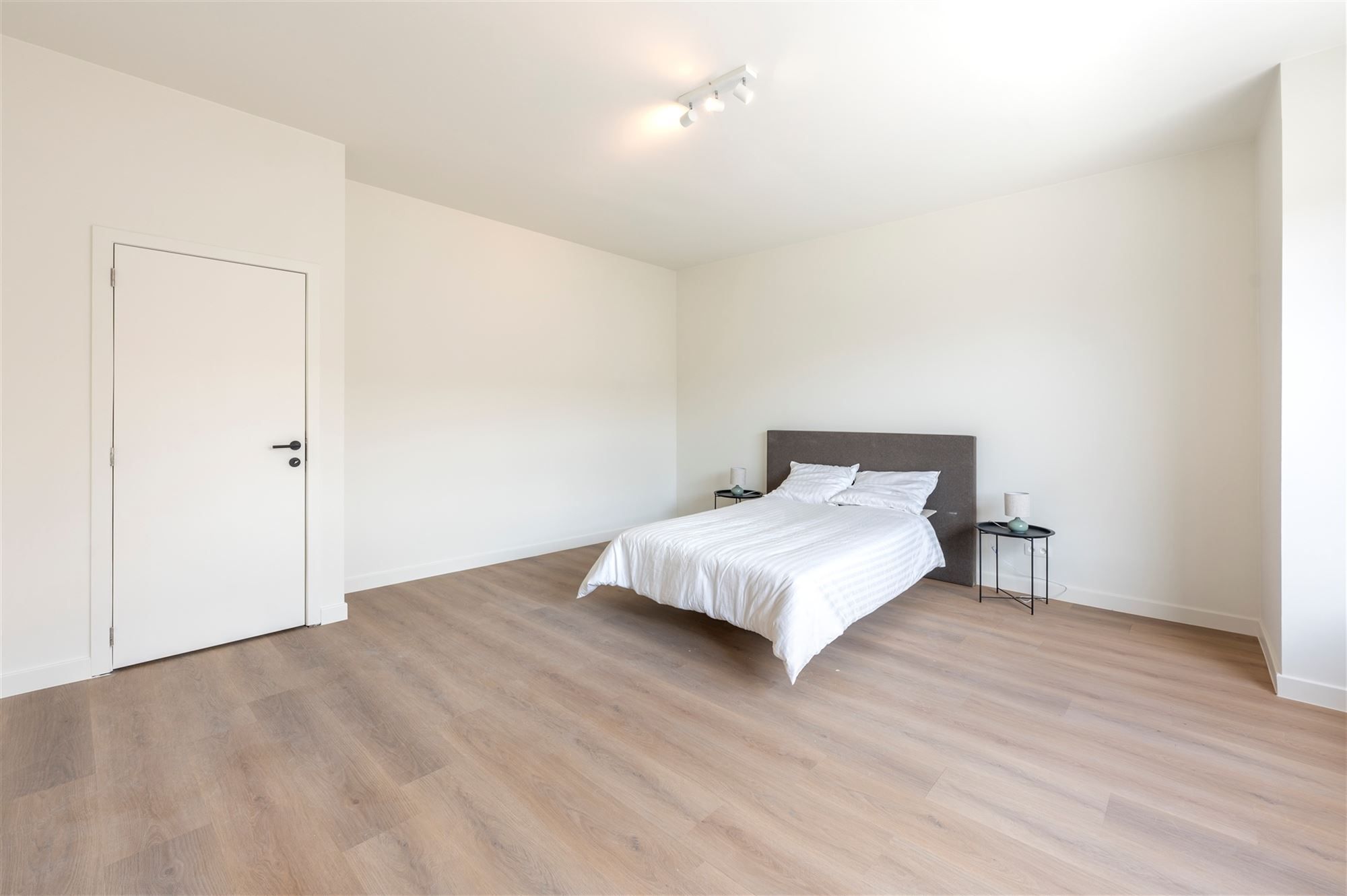 Gerenoveerde woning met tuin foto 15