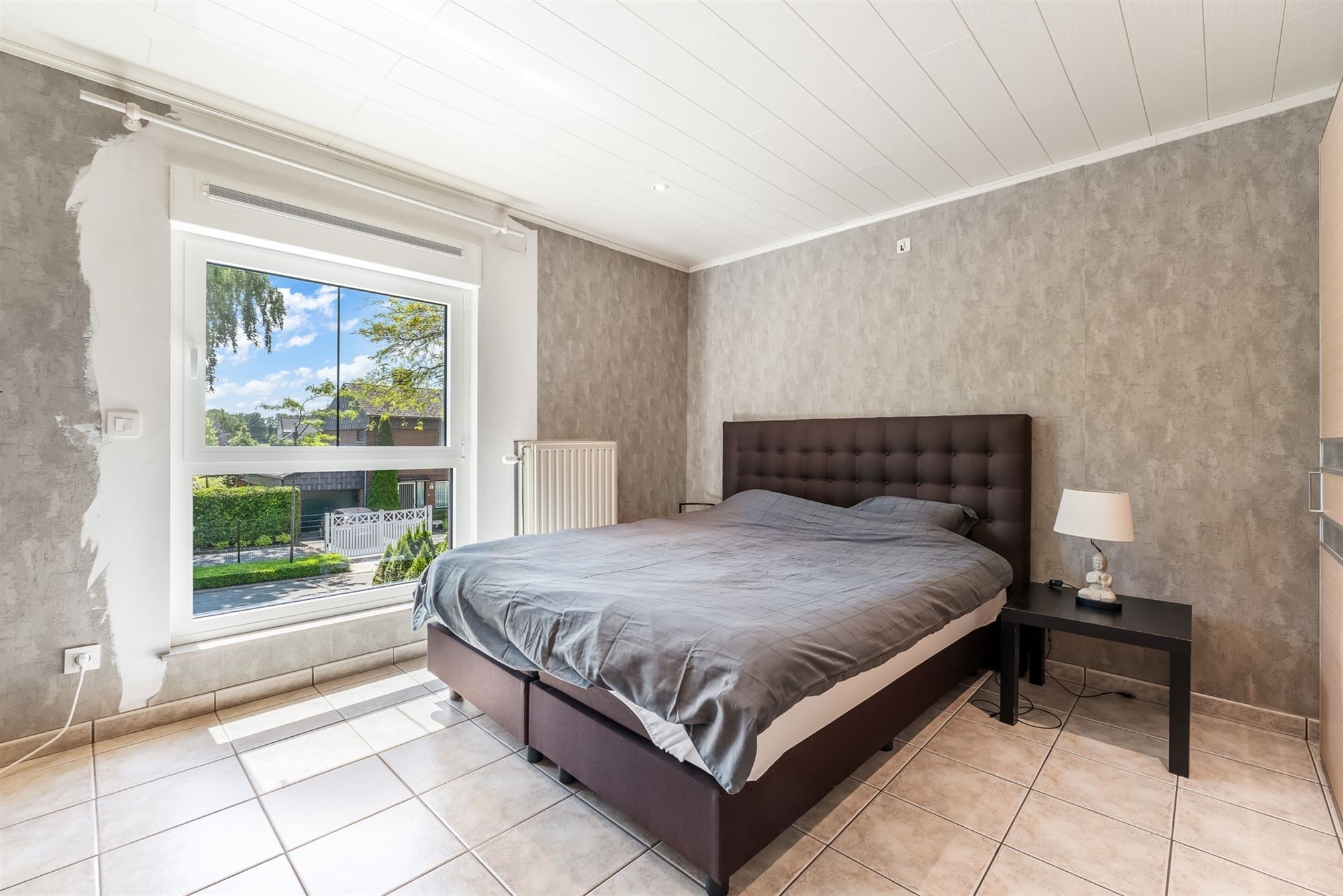 VOLLEDIG GERENOVEERDE WONING MET 3 SLAAPKAMERS OP EEN PERCEEL VAN 4A16CA TE PAAL foto 14