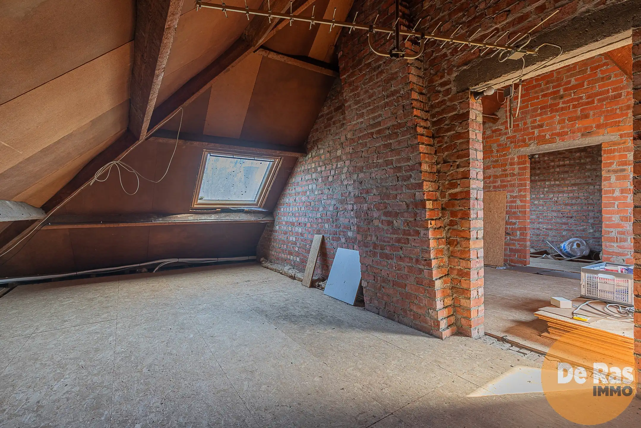 ERPE - Handelswoning met grote zichtbaarheid en parking foto 24