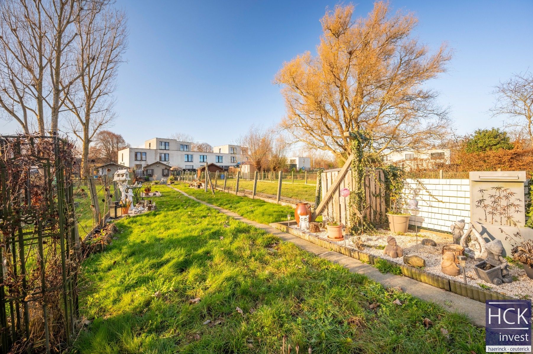 OUDENAARDE - Ruime gezinswoning op 355 m² mét uitweg achteraan! foto 18