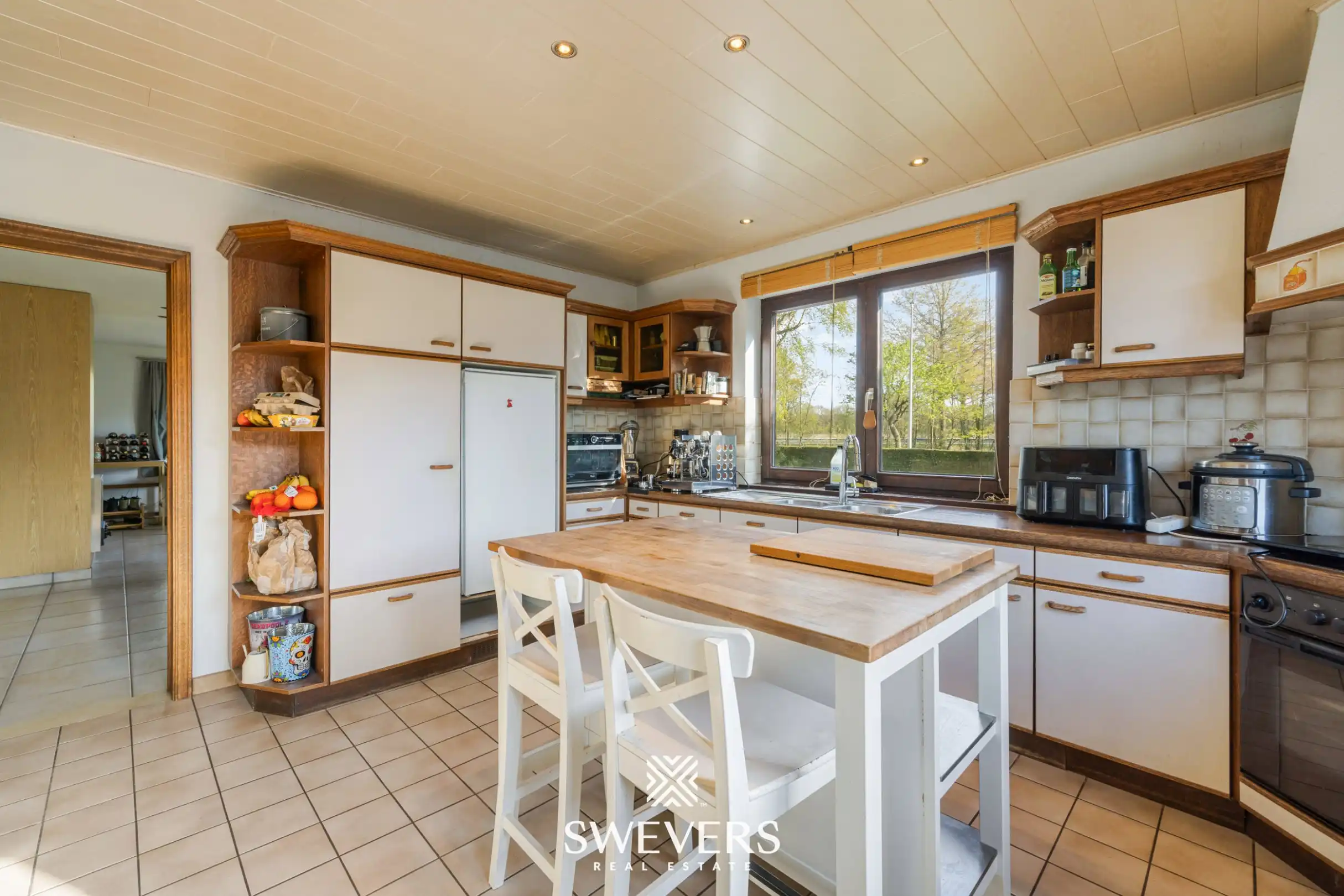 Ruime open bebouwing met 5 slaapkamers en grote tuin in Diepenbeek foto 13