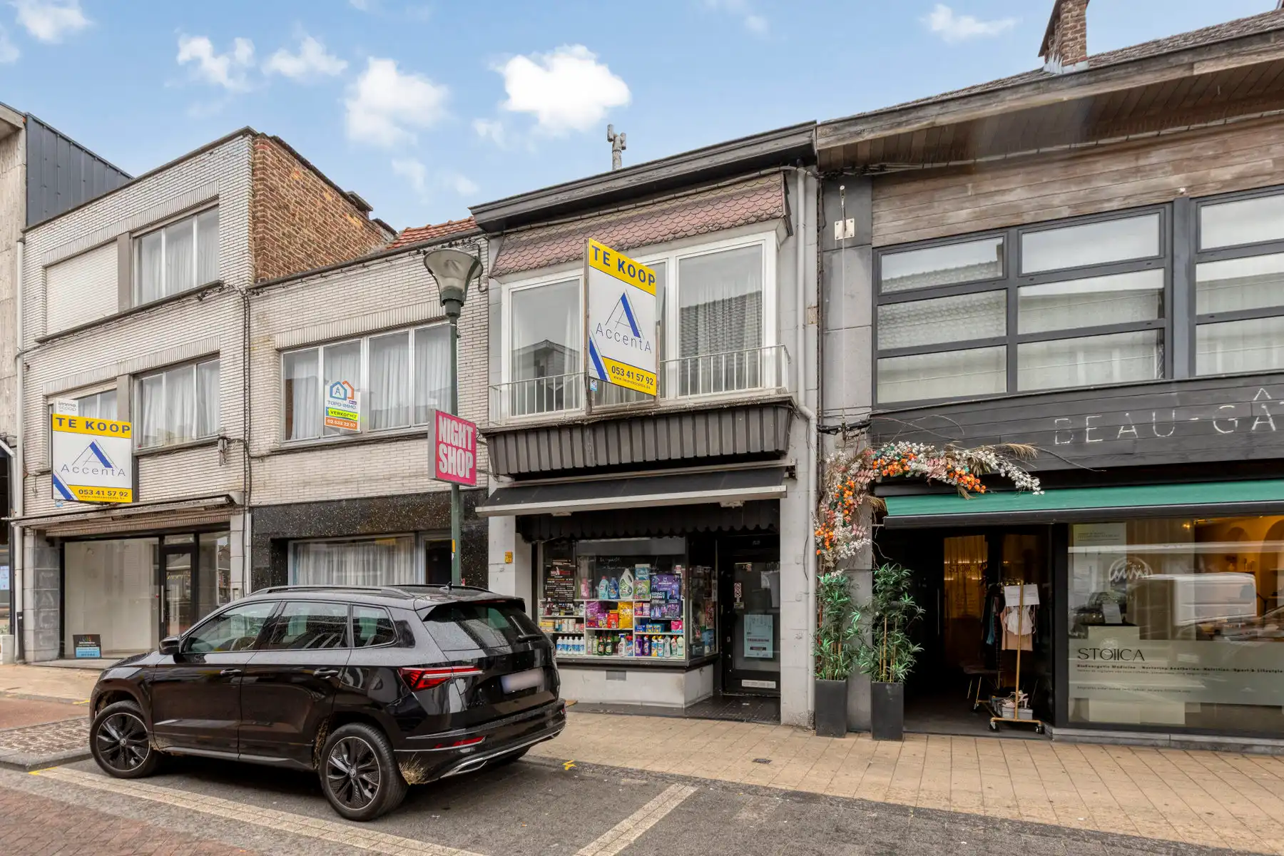 Centraal gelegen woning met handelsruimte foto 2