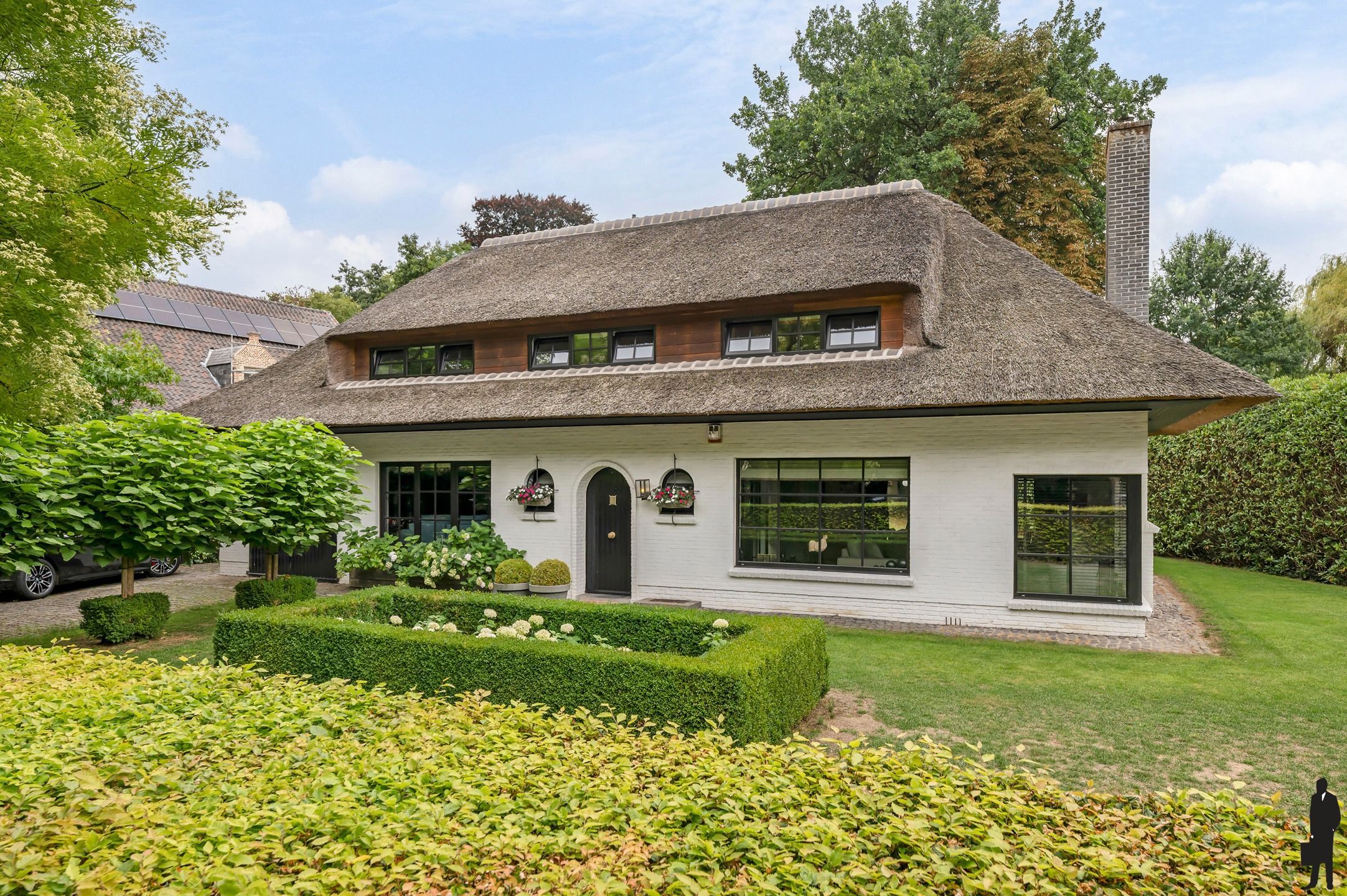 Villa te koop foto {{pictureIndex}}