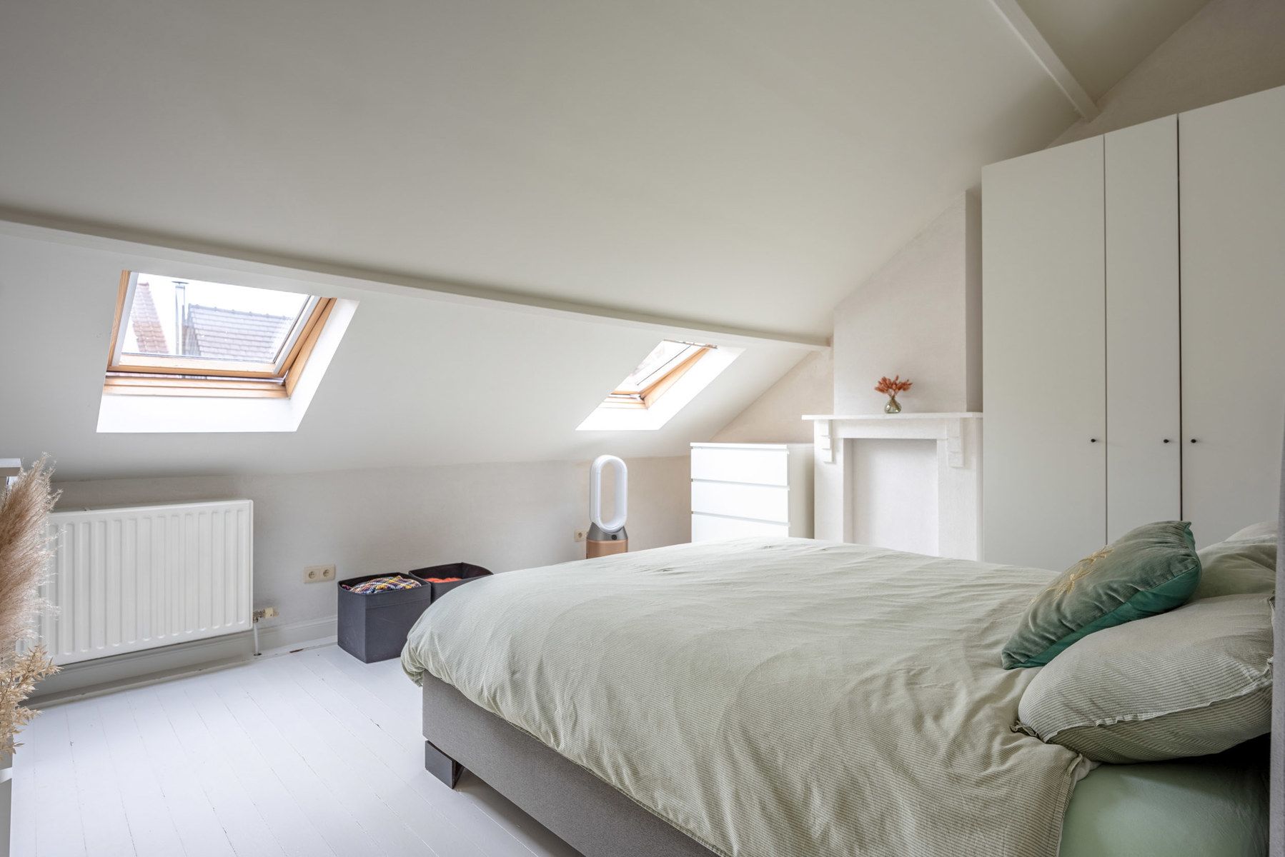 Instapklare woning in het hartje van Schoten! foto 11