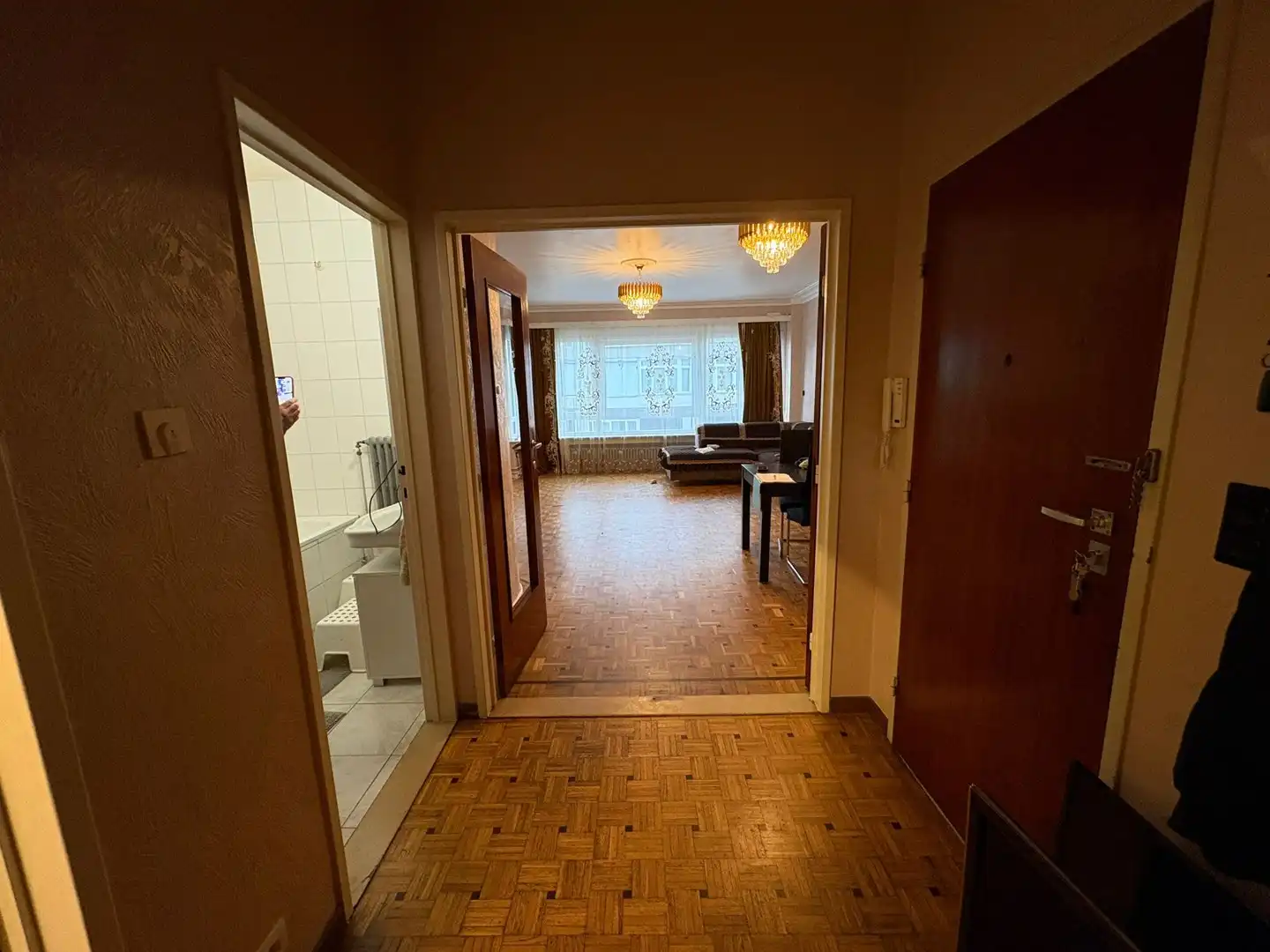 TWEE SLAAPKAMER APPARTEMENT OP DE DERDE VERDIEPING MET TERRAS foto 4