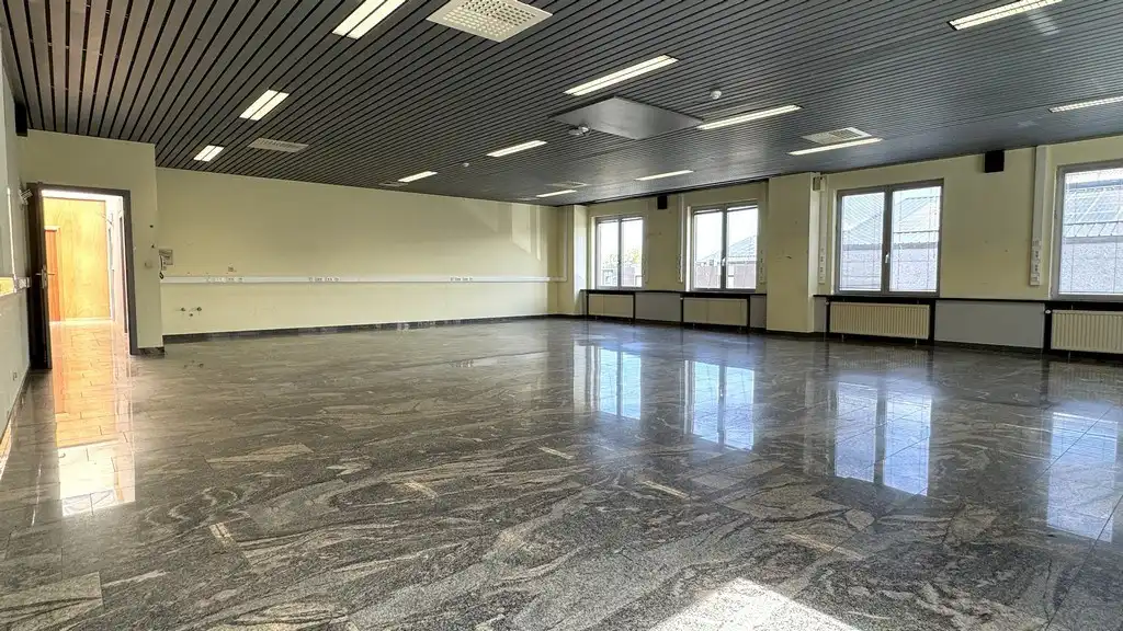 Budgetvriendelijke kantoren te huur vlakbij afrit E17 in Deinze foto 16