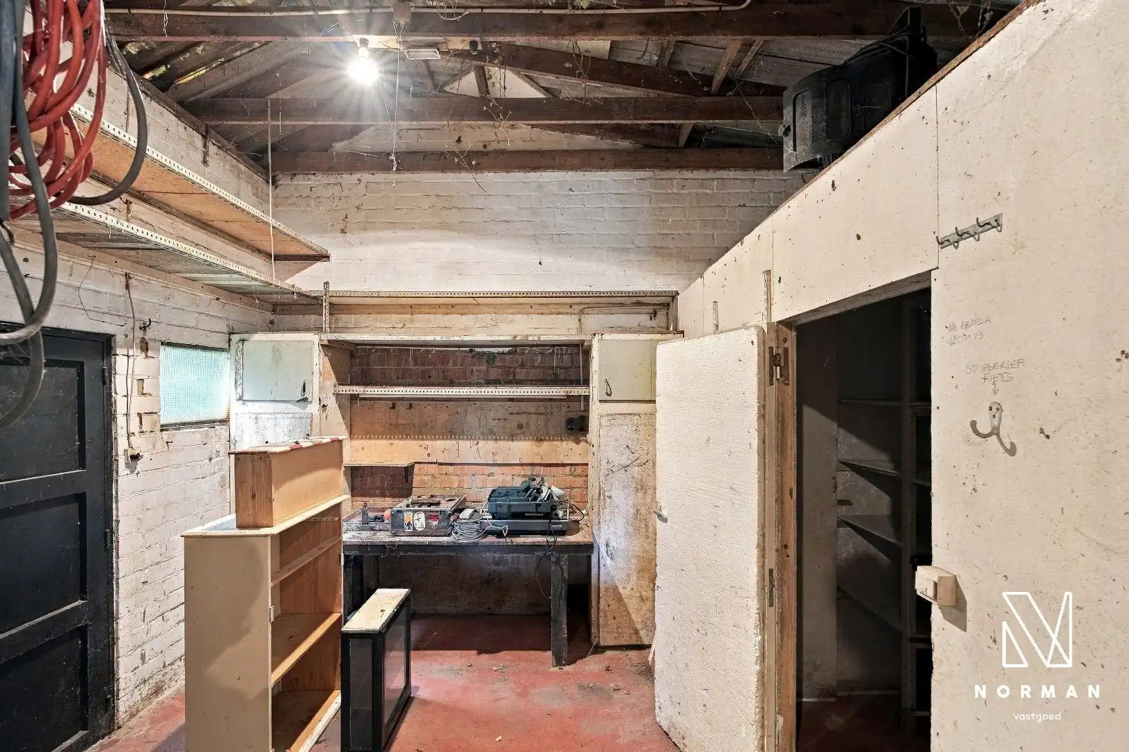 Gelijkvloerse woning op groene topligging aan het Heulebeekdomein in Kuurne met 4 slaapkamers, garage en ruime tuin te koop op perceel van +/- 1500 m²! foto 21