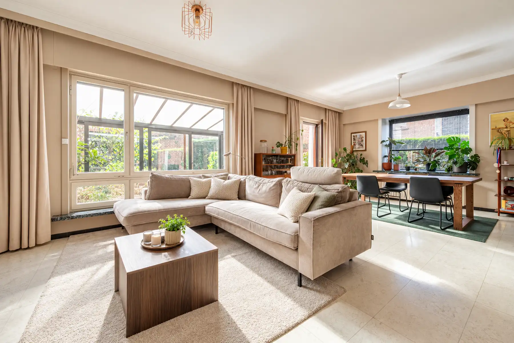 Instapklare, gerenoveerde woning met authentieke charme! foto 7