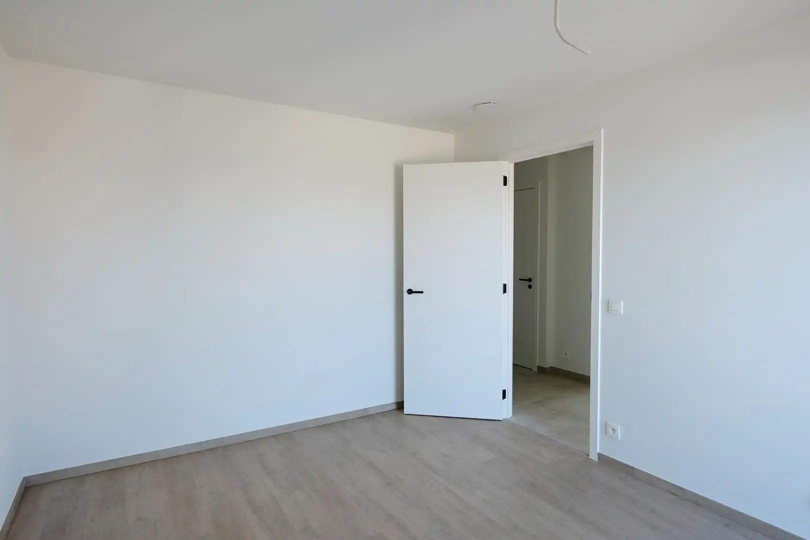 Modern nieuwbouwappartement met ruim terras in Adegem foto 7