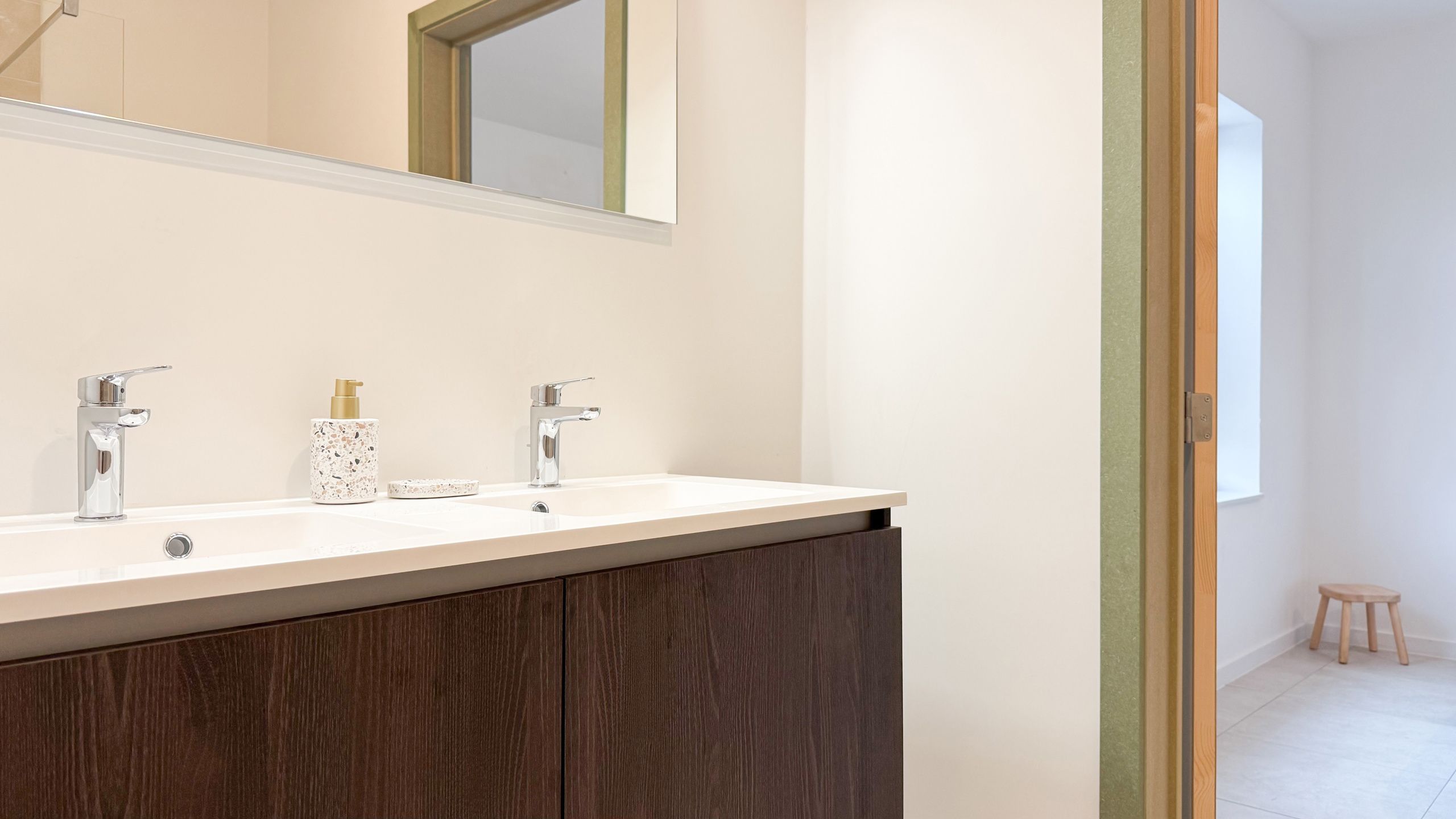 Gelijkvloers appartement met 3 slaapkamers en met een tuin! foto 27